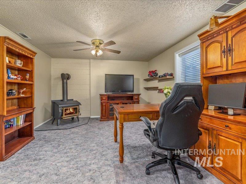 966 N Edgewood Ln., Eagle, Idaho 83616, 4 Bedrooms, 2 Bathrooms, Residential For Sale, Price $559,000, 98987368