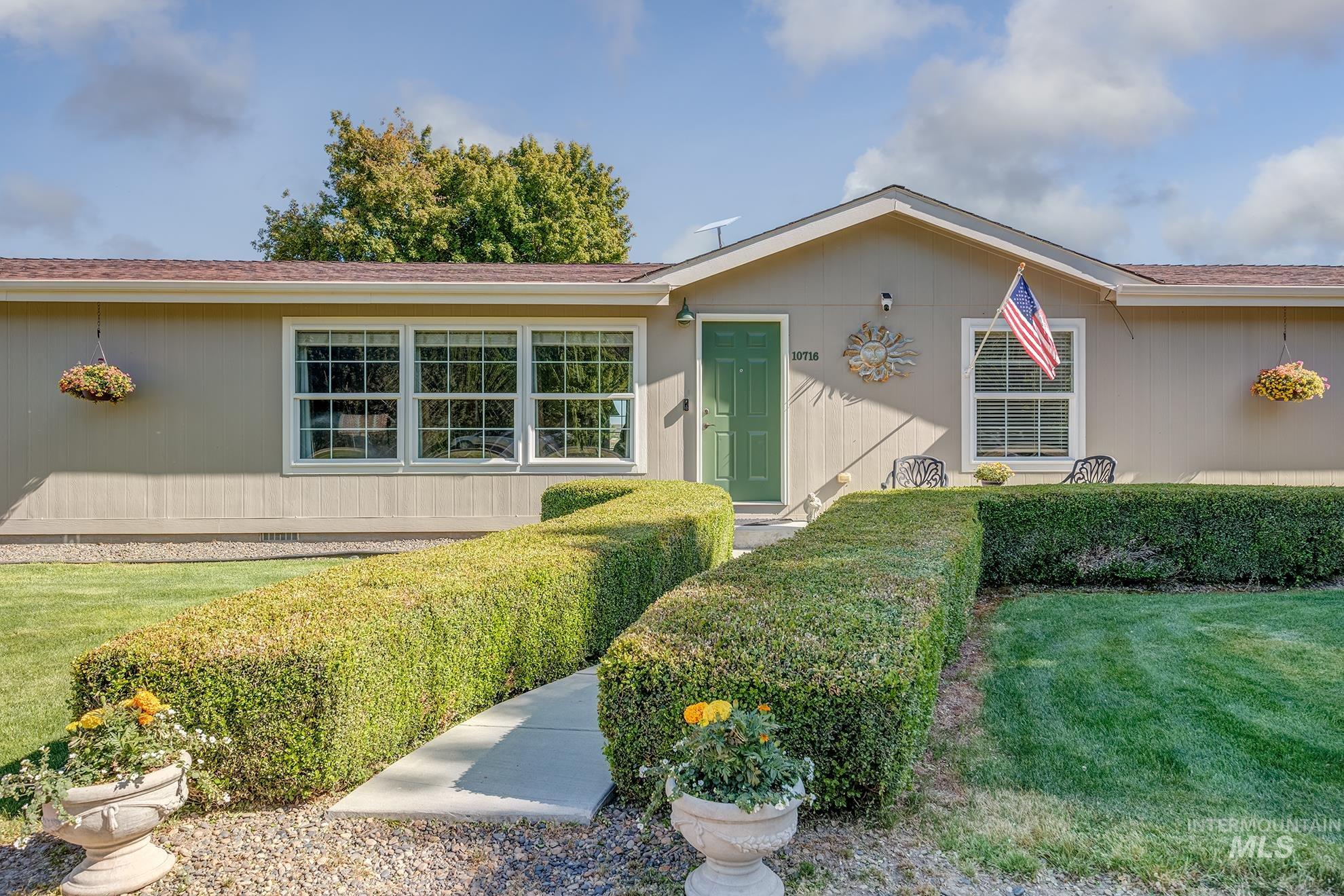 10716 N River Road, Payette, Idaho 83661, 4 Bedrooms, 2 Bathrooms, Residential For Sale, Price $525,000, 98987369