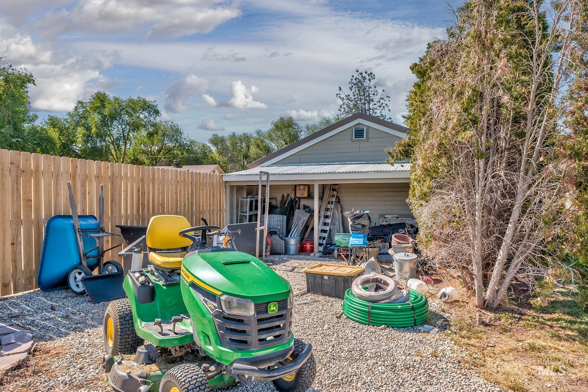 10716 N River Road, Payette, Idaho 83661, 4 Bedrooms, 2 Bathrooms, Residential For Sale, Price $525,000, 98987369