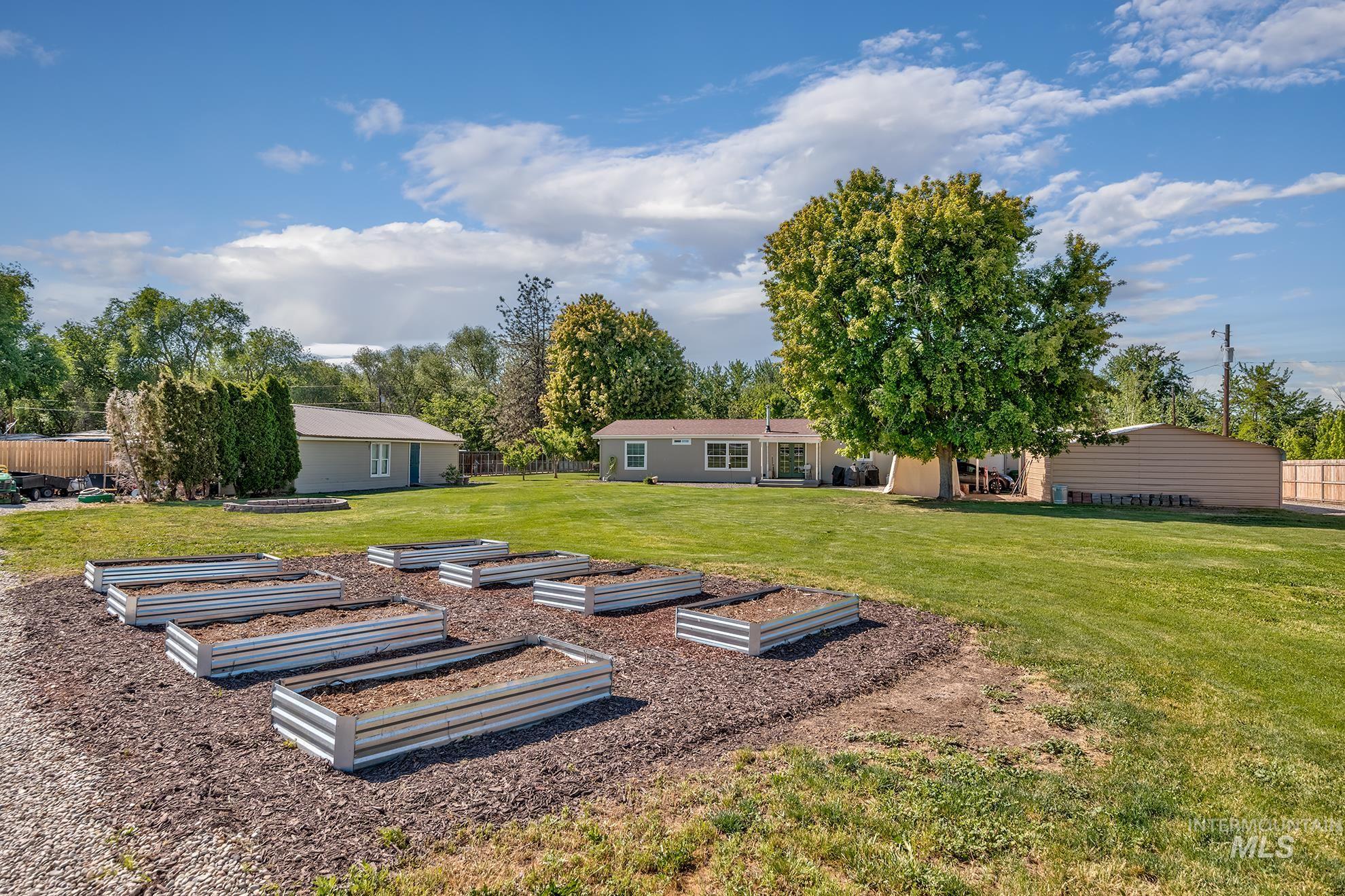 10716 N River Road, Payette, Idaho 83661, 4 Bedrooms, 2 Bathrooms, Residential For Sale, Price $525,000, 98987369