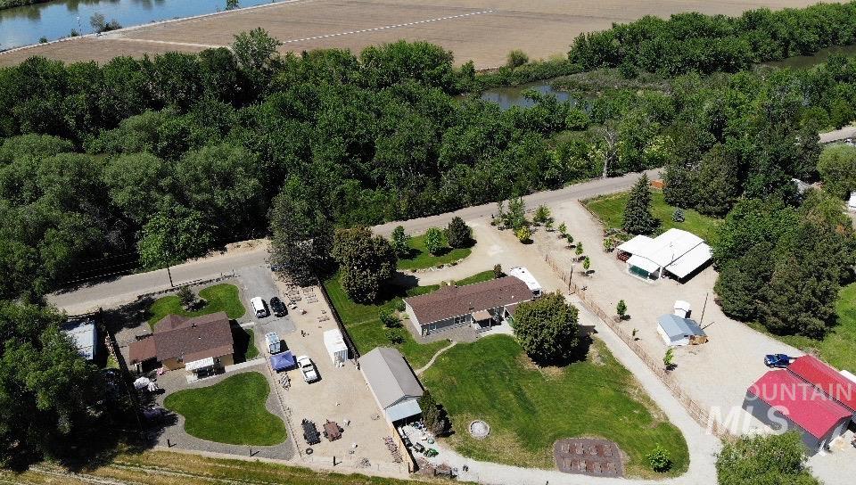 10716 N River Road, Payette, Idaho 83661, 4 Bedrooms, 2 Bathrooms, Residential For Sale, Price $525,000, 98987369