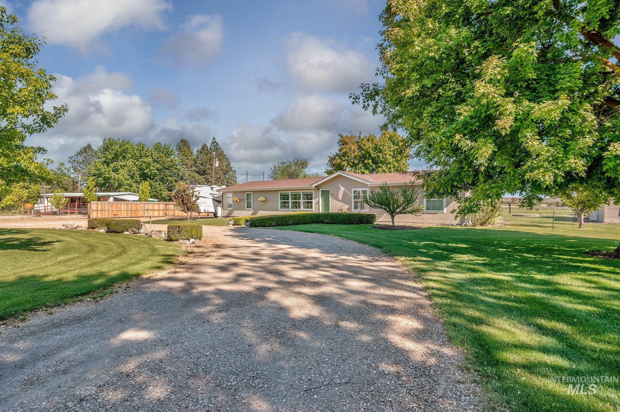 10716 N River Road, Payette, Idaho 83661, 4 Bedrooms, 2 Bathrooms, Residential For Sale, Price $525,000, 98987369
