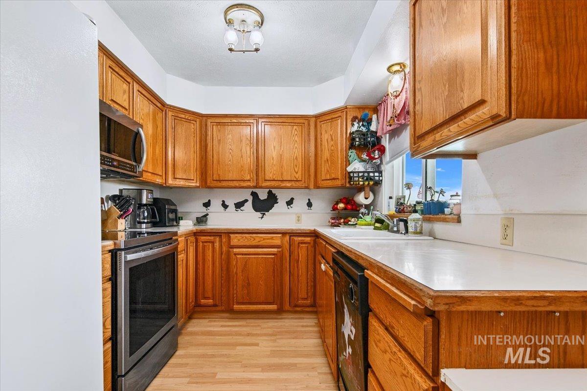 2209 Terrace Dr, Caldwell, Idaho 83605, 4 Bedrooms, 2 Bathrooms, Residential For Sale, Price $399,900, 98987371