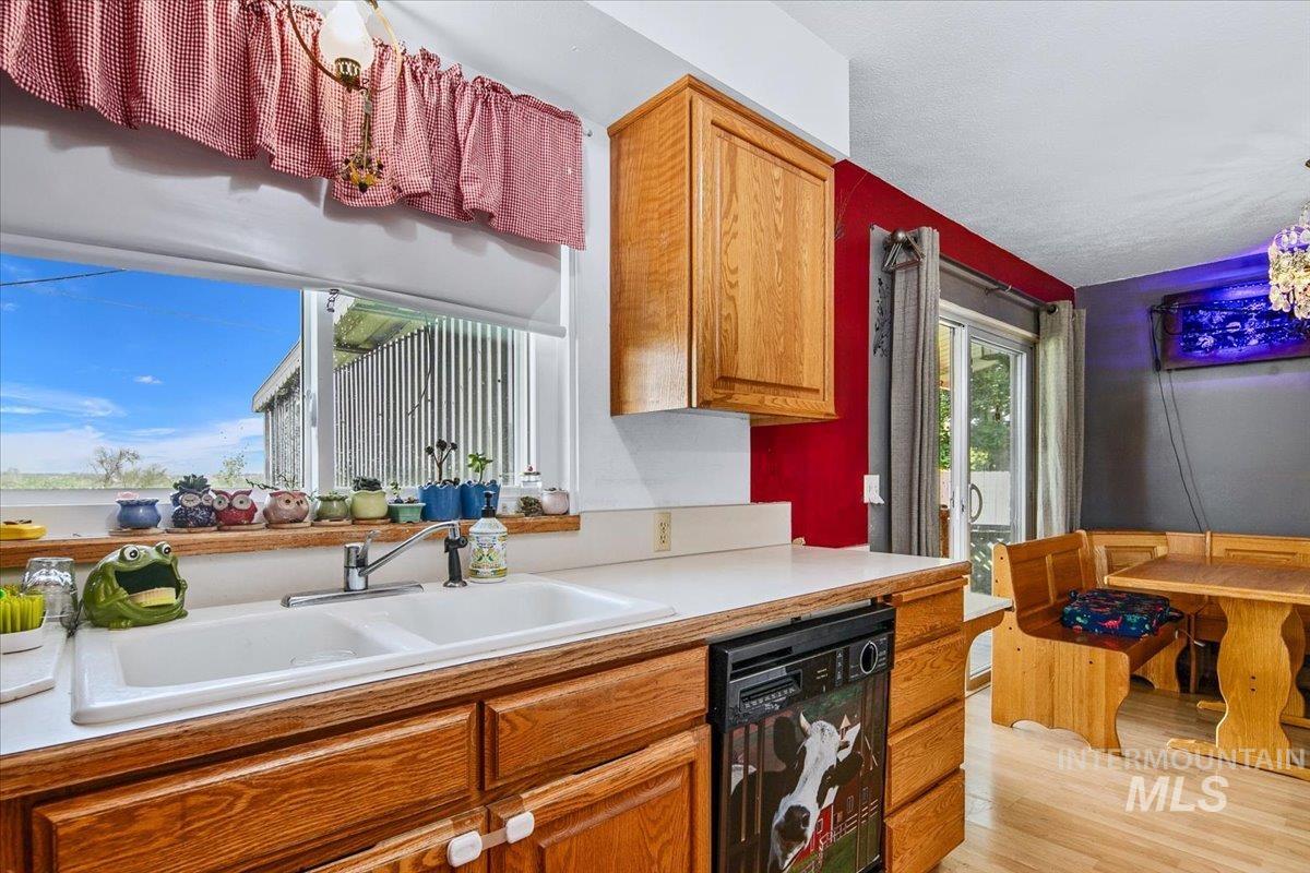2209 Terrace Dr, Caldwell, Idaho 83605, 4 Bedrooms, 2 Bathrooms, Residential For Sale, Price $399,900, 98987371