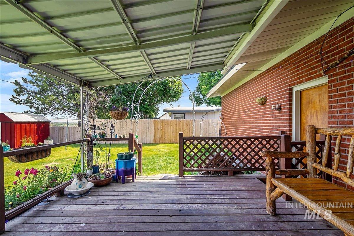 2209 Terrace Dr, Caldwell, Idaho 83605, 4 Bedrooms, 2 Bathrooms, Residential For Sale, Price $399,900, 98987371
