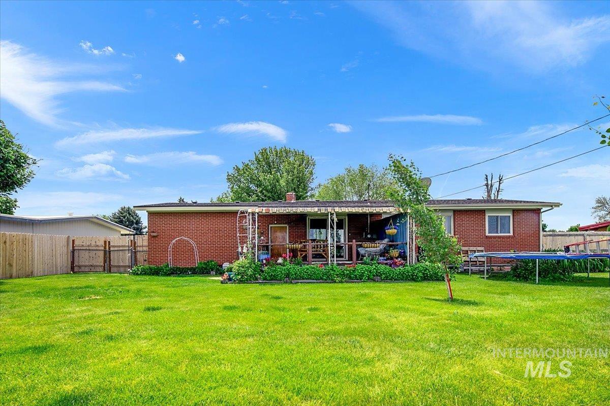 2209 Terrace Dr, Caldwell, Idaho 83605, 4 Bedrooms, 2 Bathrooms, Residential For Sale, Price $399,900, 98987371