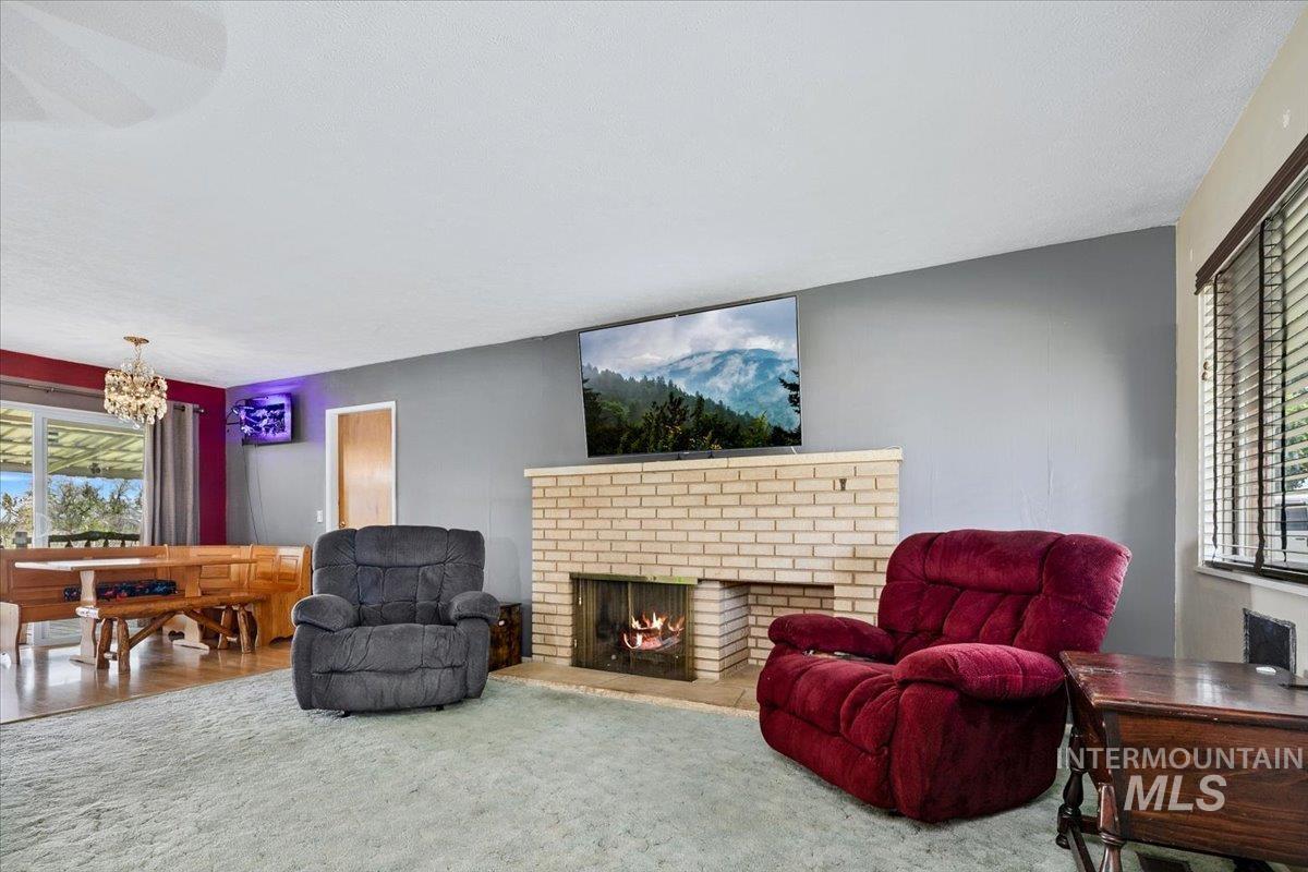 2209 Terrace Dr, Caldwell, Idaho 83605, 4 Bedrooms, 2 Bathrooms, Residential For Sale, Price $399,900, 98987371