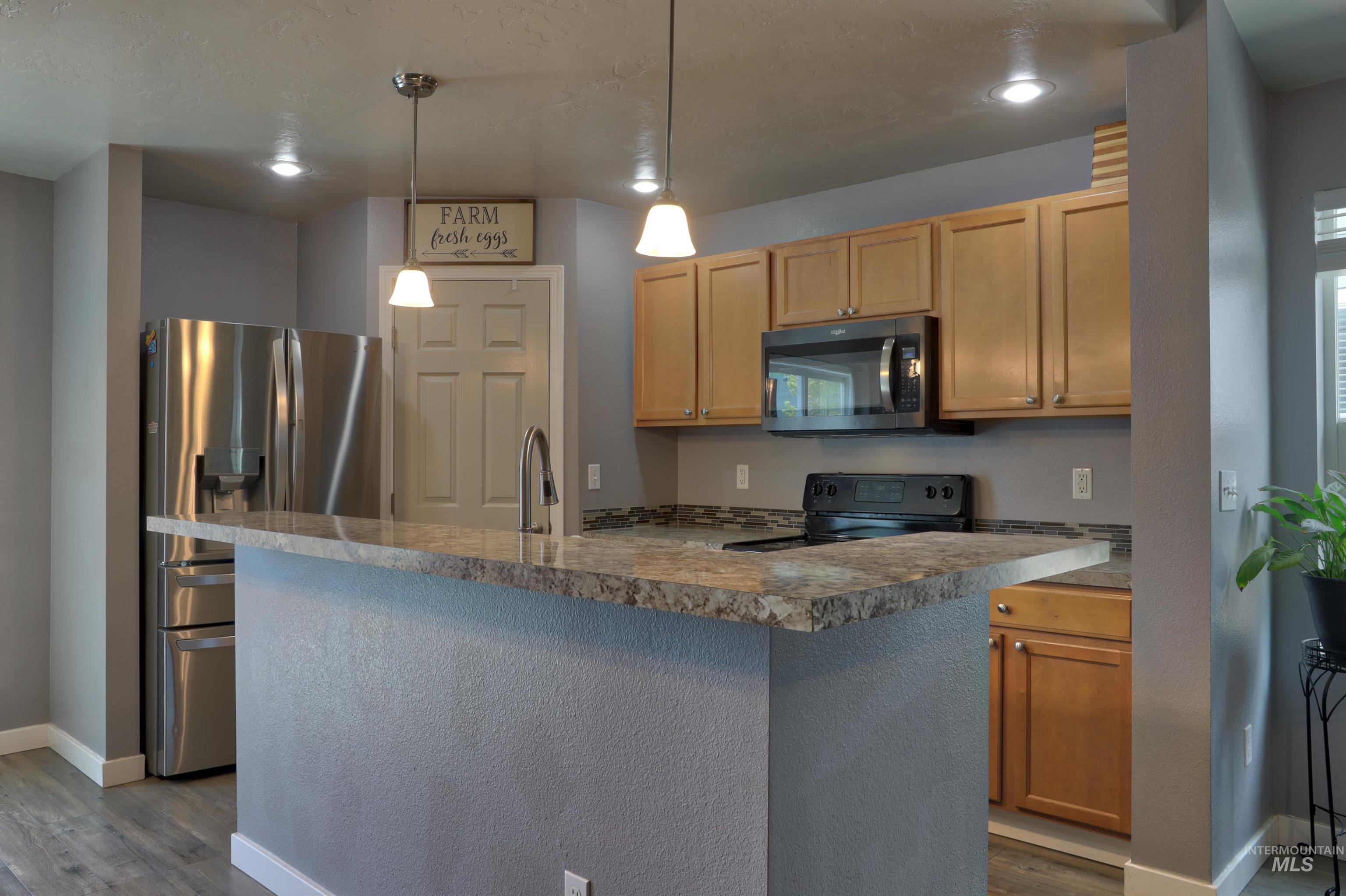11719 Altamont St, Caldwell, Idaho 83607, 3 Bedrooms, 2 Bathrooms, Residential For Sale, Price $389,900, 98987383