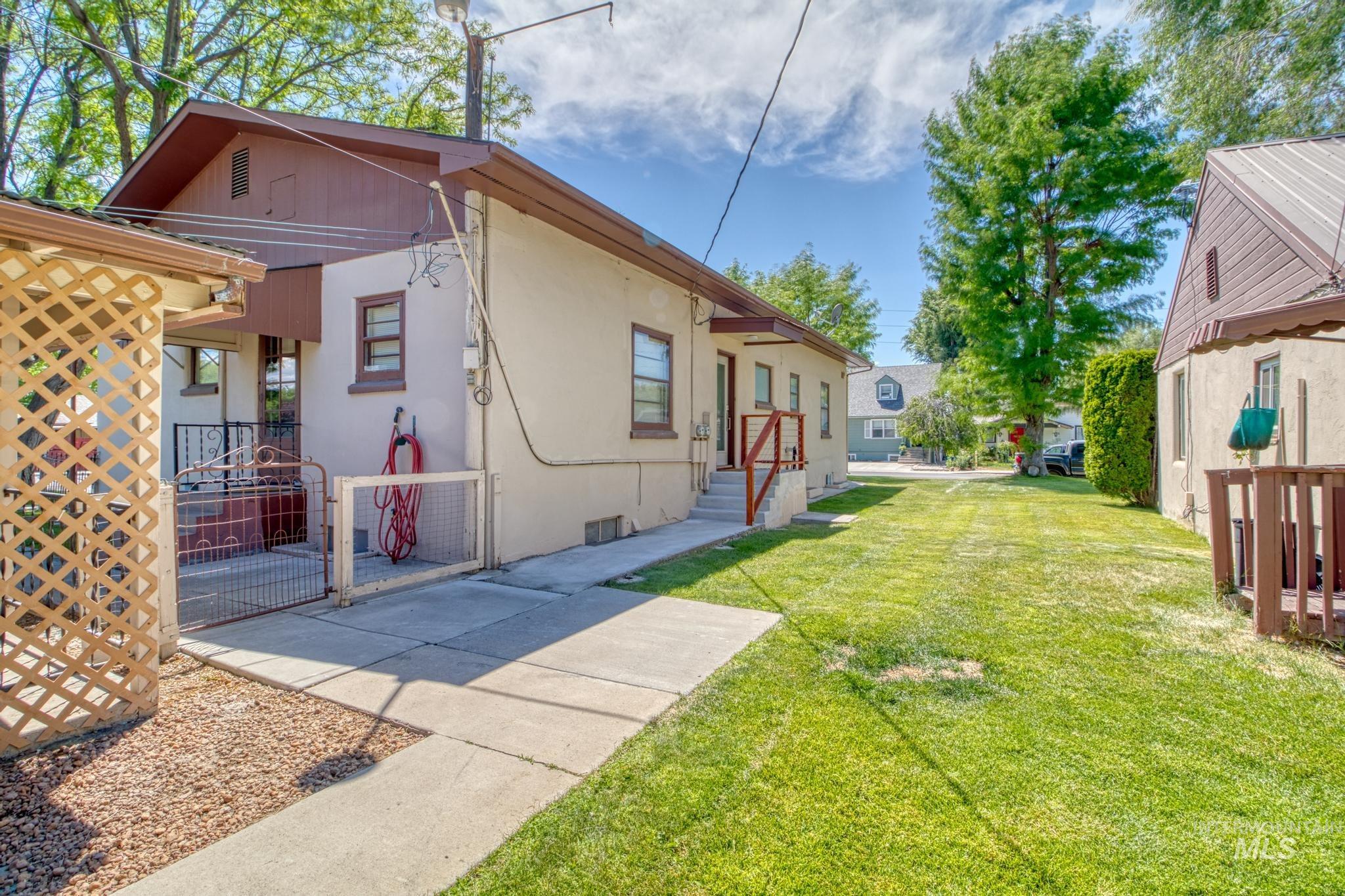 503 Addison Ave, Twin Falls, Idaho 83301, 2 Bedrooms, 1 Bathroom, Residential Income For Sale, Price $565,000, 98987387