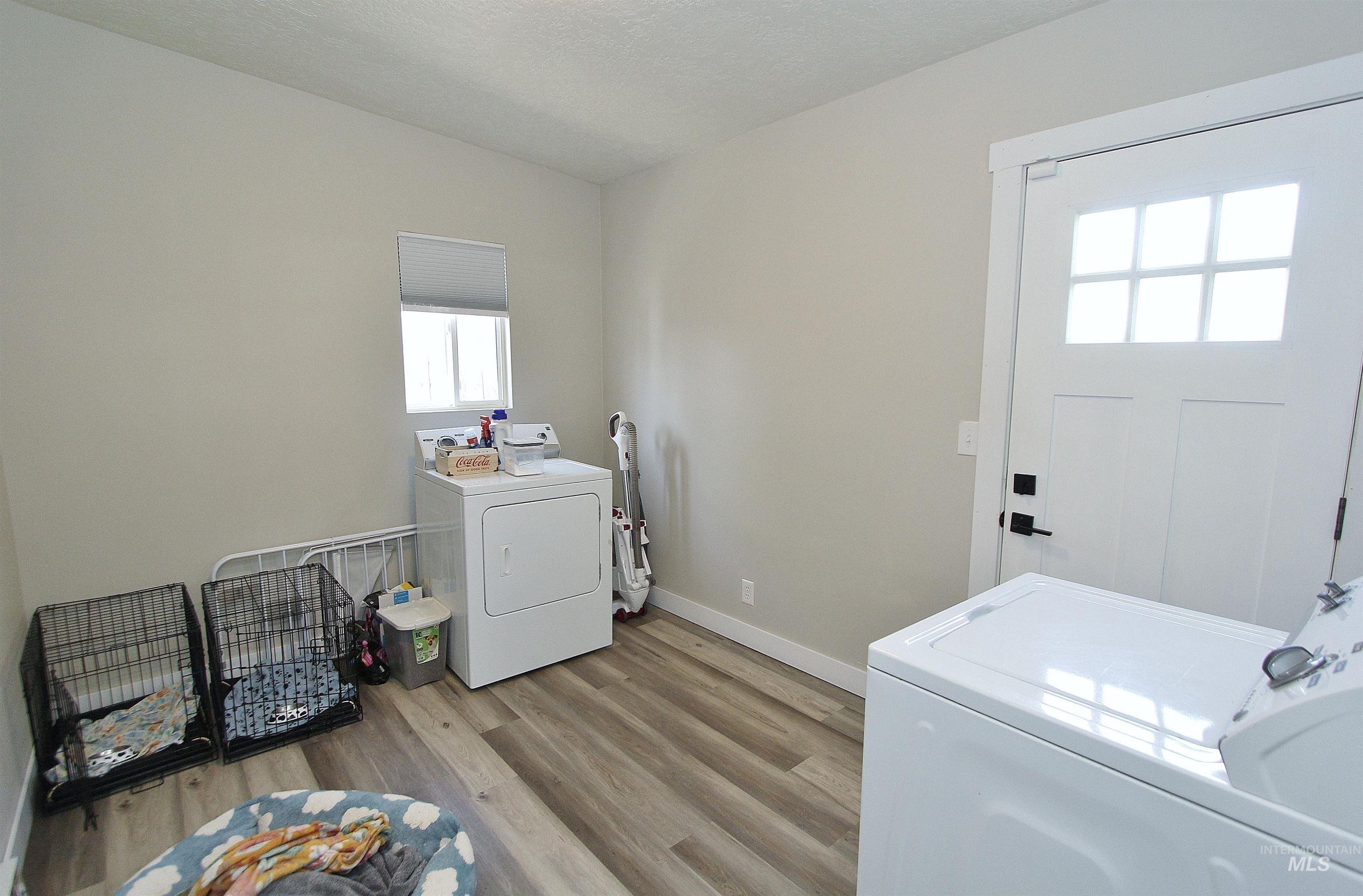 785 S 12th E, Mountain Home, Idaho 83647, 2 Bedrooms, 1 Bathroom, Residential For Sale, Price $240,000, 98987389