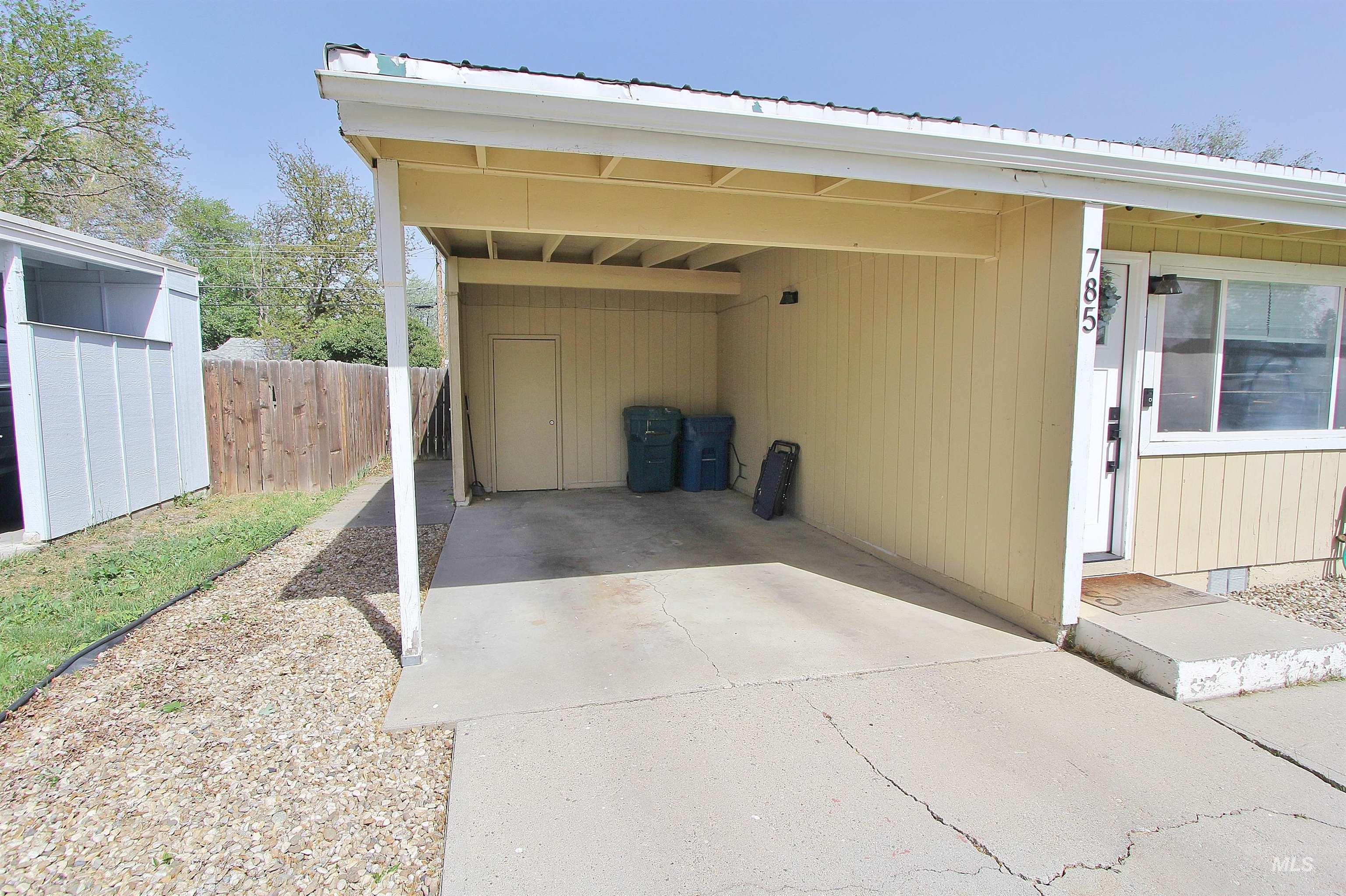 785 S 12th E, Mountain Home, Idaho 83647, 2 Bedrooms, 1 Bathroom, Residential For Sale, Price $240,000, 98987389
