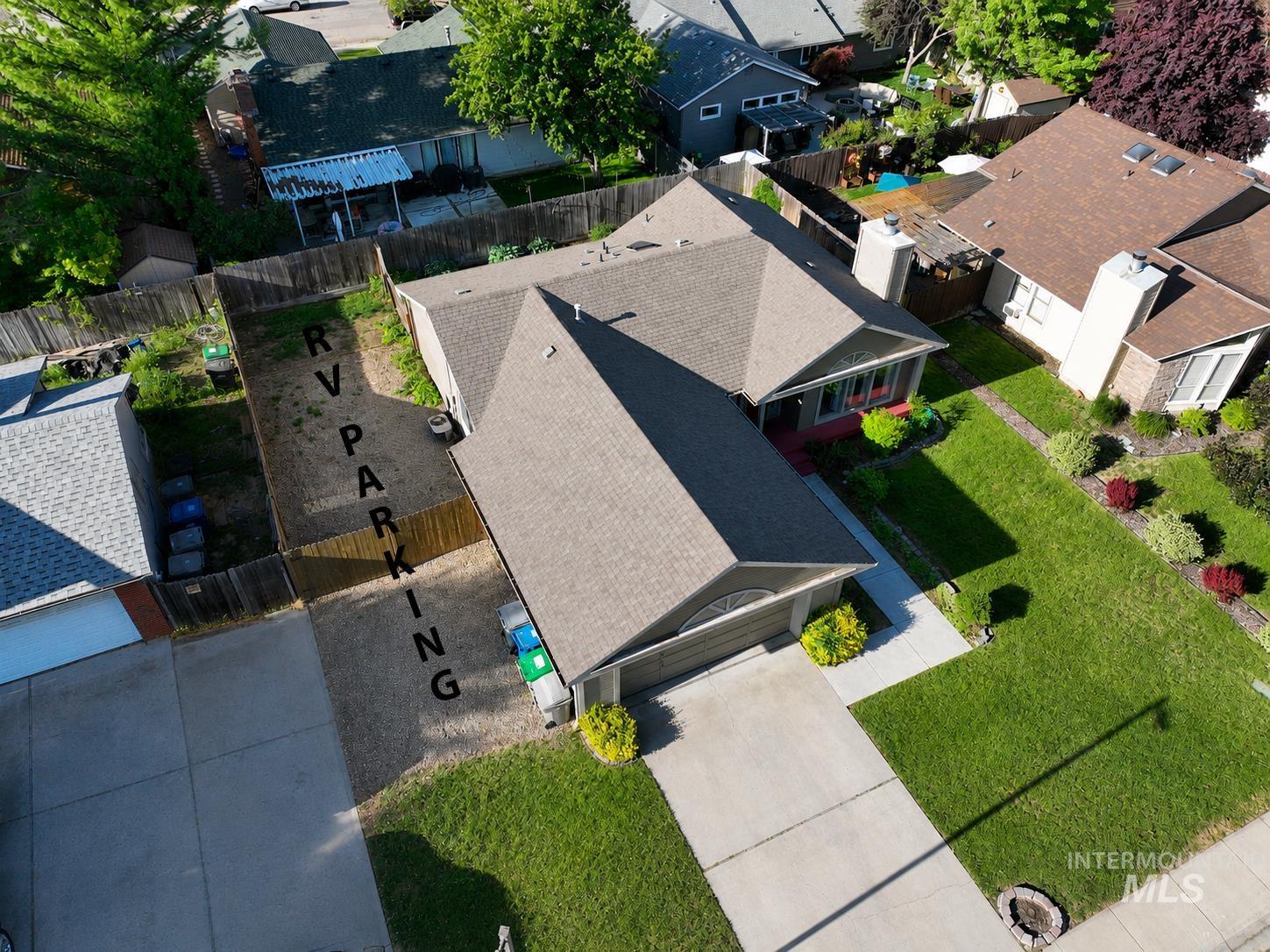 11655 W Powderhorn Ct, Boise, Idaho 83713, 3 Bedrooms, 2 Bathrooms, Residential For Sale, Price $410,000, 98987391