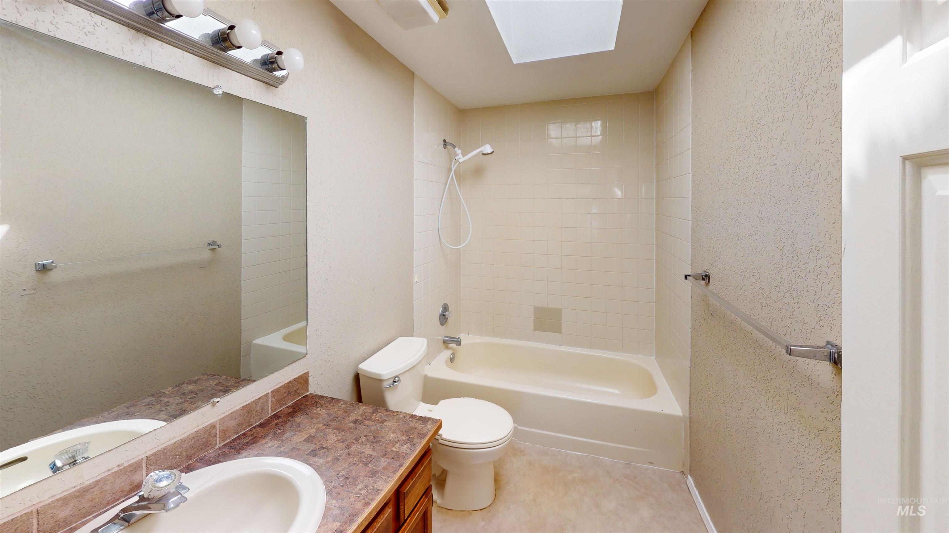 11655 W Powderhorn Ct, Boise, Idaho 83713, 3 Bedrooms, 2 Bathrooms, Residential For Sale, Price $410,000, 98987391
