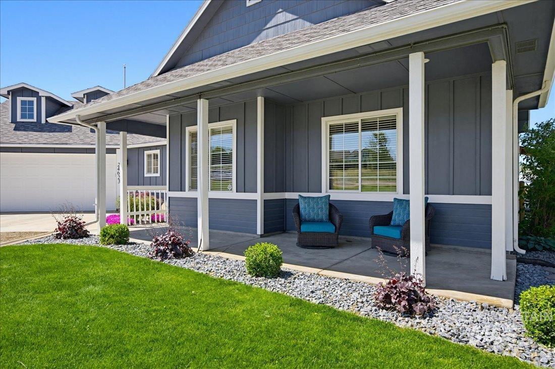 24623 Falcon Lane, Caldwell, Idaho 83607, 3 Bedrooms, 2 Bathrooms, Residential For Sale, Price $874,900, 98987395