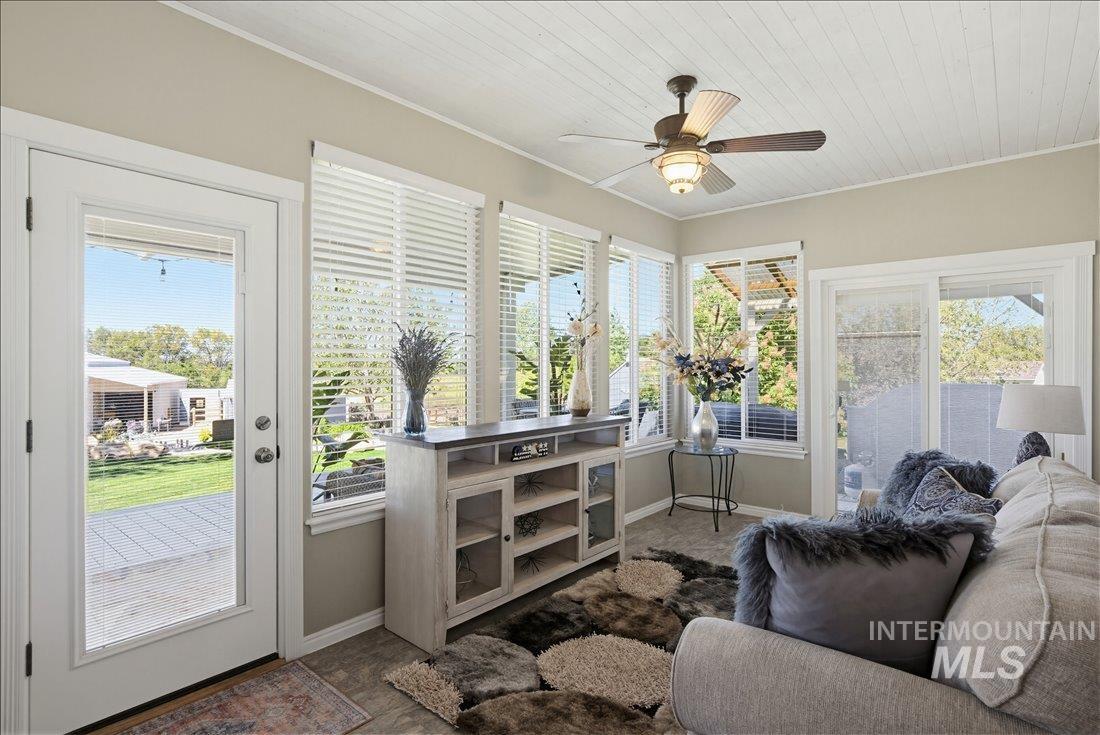 24623 Falcon Lane, Caldwell, Idaho 83607, 3 Bedrooms, 2 Bathrooms, Residential For Sale, Price $874,900, 98987395