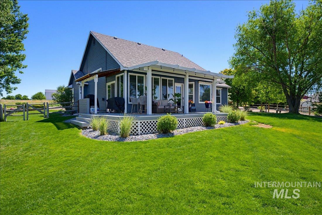 24623 Falcon Lane, Caldwell, Idaho 83607, 3 Bedrooms, 2 Bathrooms, Residential For Sale, Price $874,900, 98987395