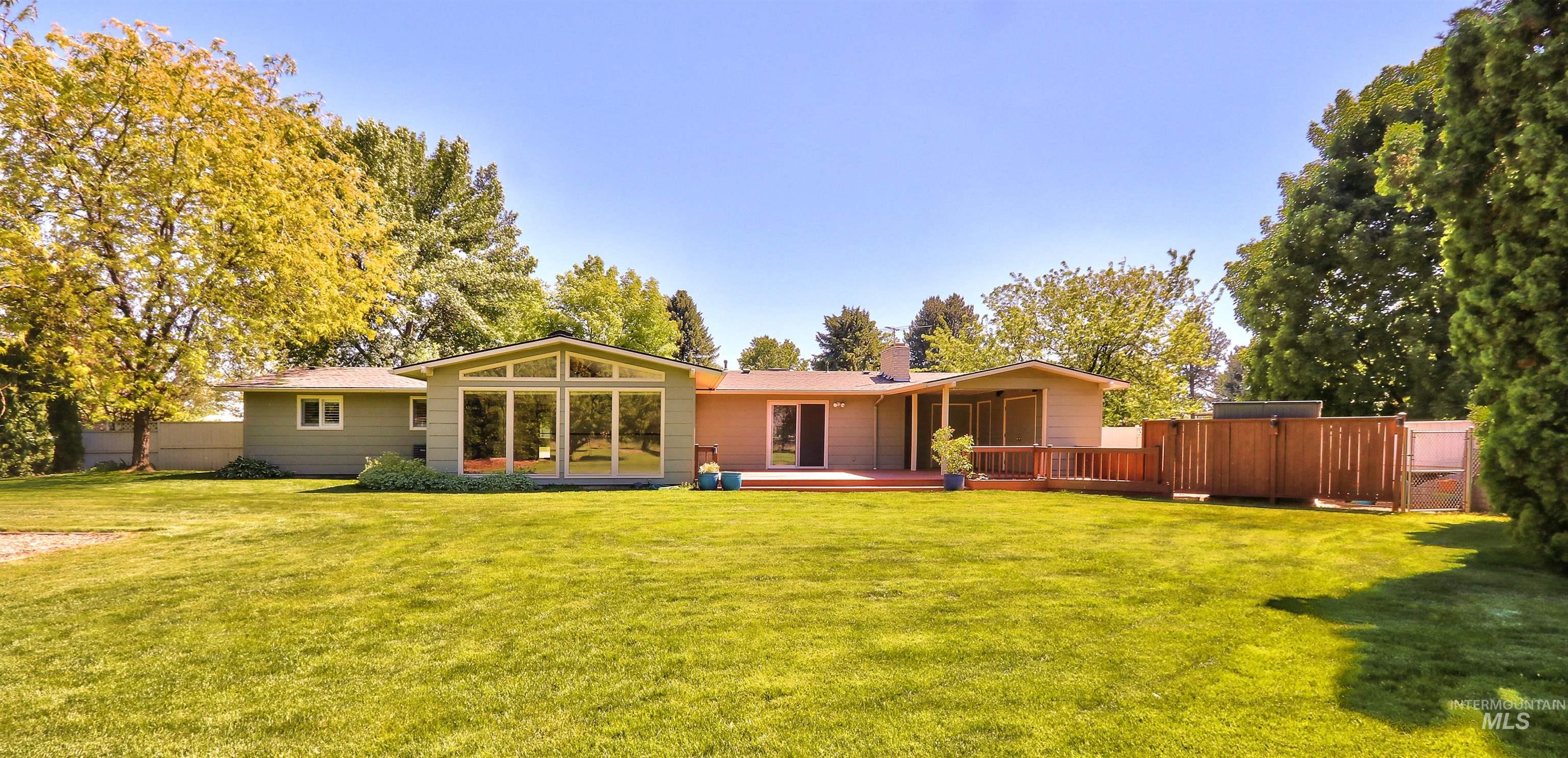 9620 W Halstead Dr, Boise, Idaho 83704, 3 Bedrooms, 2 Bathrooms, Residential For Sale, Price $724,900, 98987396
