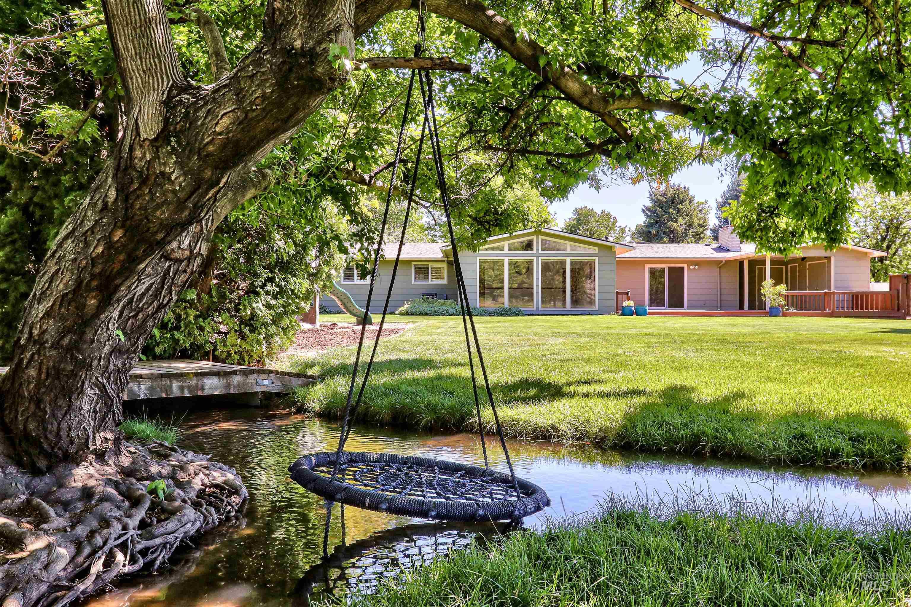 9620 W Halstead Dr, Boise, Idaho 83704, 3 Bedrooms, 2 Bathrooms, Residential For Sale, Price $724,900, 98987396