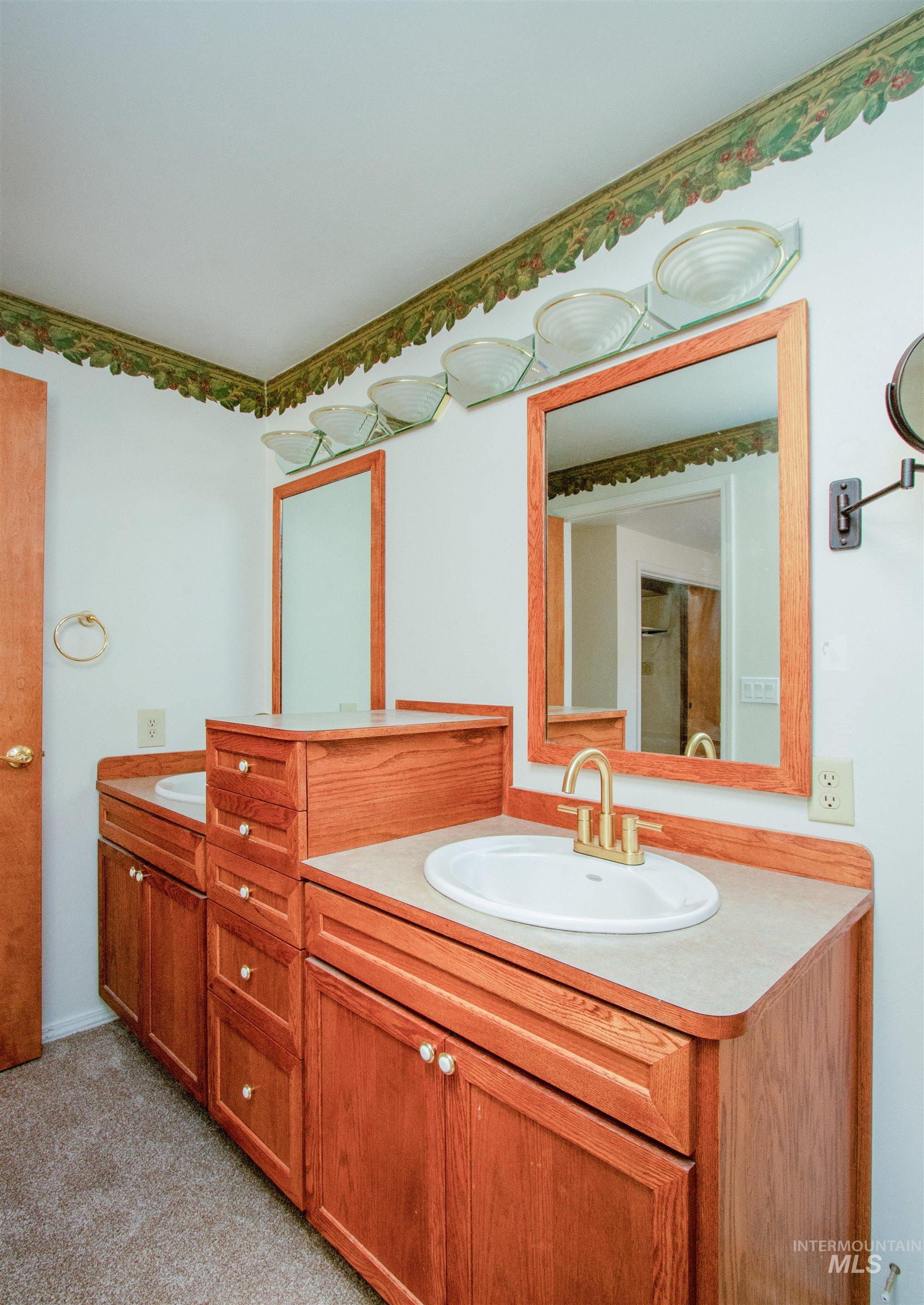 9620 W Halstead Dr, Boise, Idaho 83704, 3 Bedrooms, 2 Bathrooms, Residential For Sale, Price $724,900, 98987396