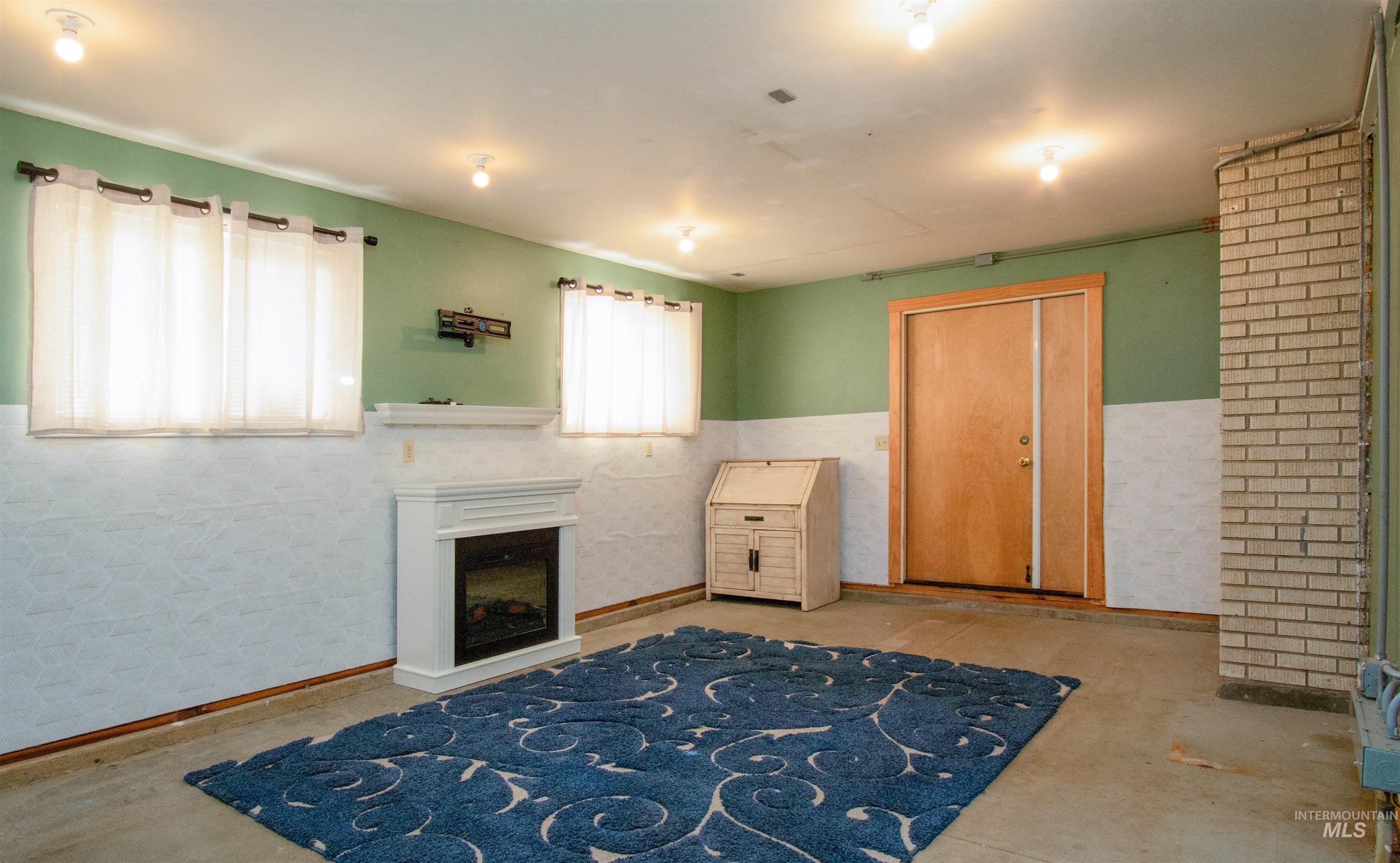 9620 W Halstead Dr, Boise, Idaho 83704, 3 Bedrooms, 2 Bathrooms, Residential For Sale, Price $724,900, 98987396