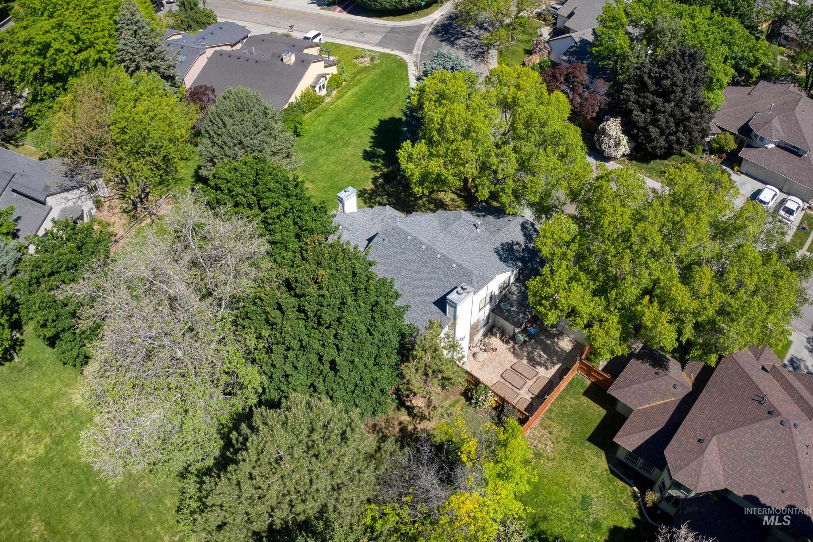 10043 W Alliance Dr, Boise, Idaho 83704, 4 Bedrooms, 3 Bathrooms, Residential For Sale, Price $675,000, 98987406
