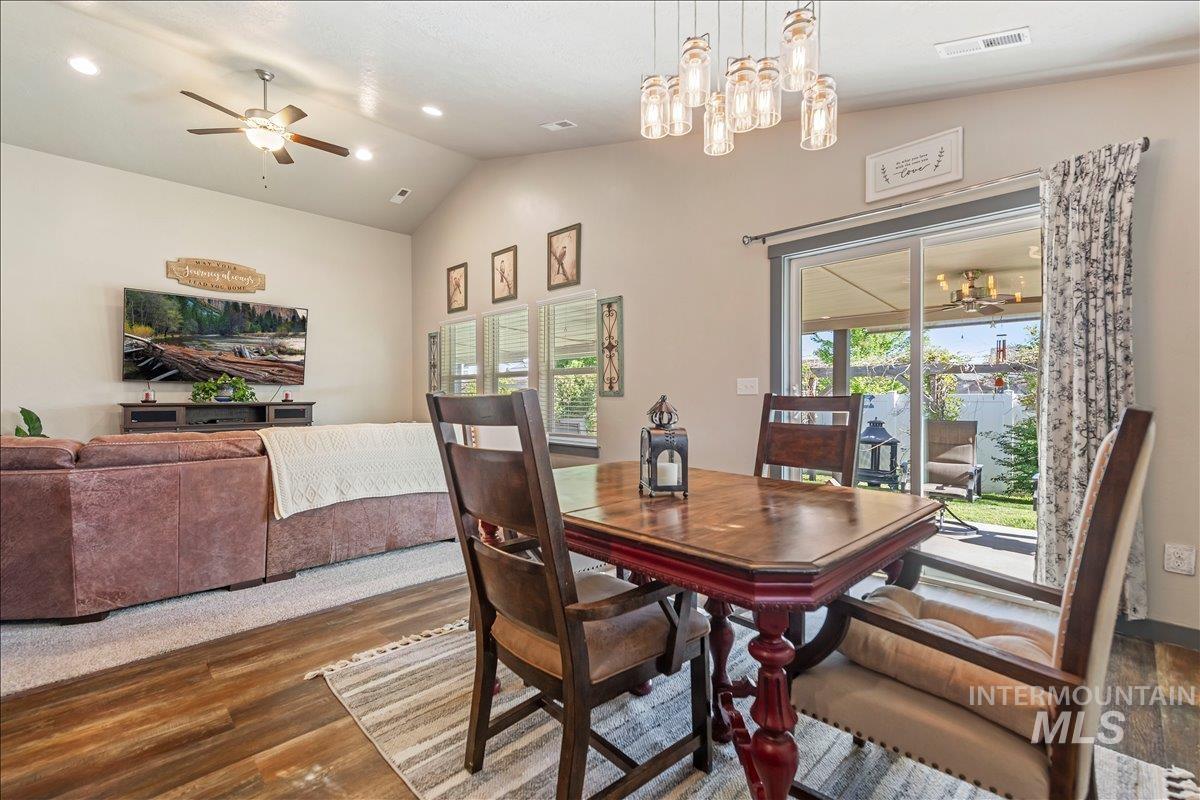 2120 Pilgrim Way, Middleton, Idaho 83644-4908, 3 Bedrooms, 2 Bathrooms, Residential For Sale, Price $499,000, 98987409
