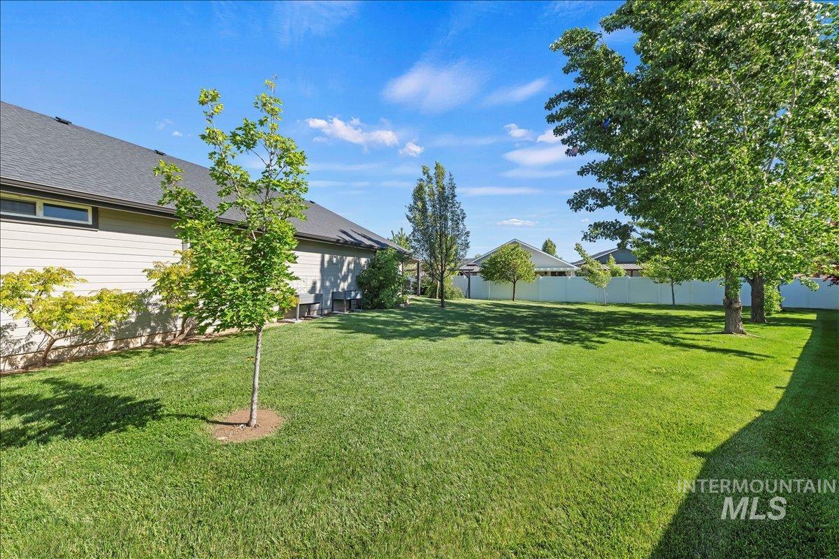 2120 Pilgrim Way, Middleton, Idaho 83644-4908, 3 Bedrooms, 2 Bathrooms, Residential For Sale, Price $499,000, 98987409