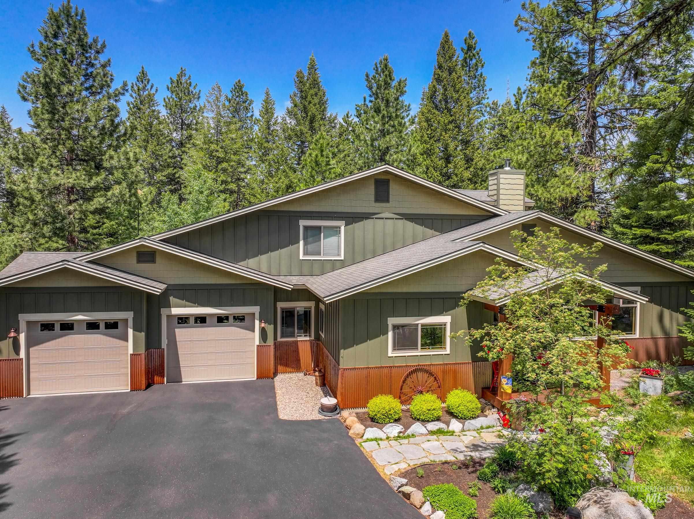 1505 Majestic View Dr., McCall, Idaho 83636-8, 4 Bedrooms, 3 Bathrooms, Residential For Sale, Price $1,567,000, 98987410