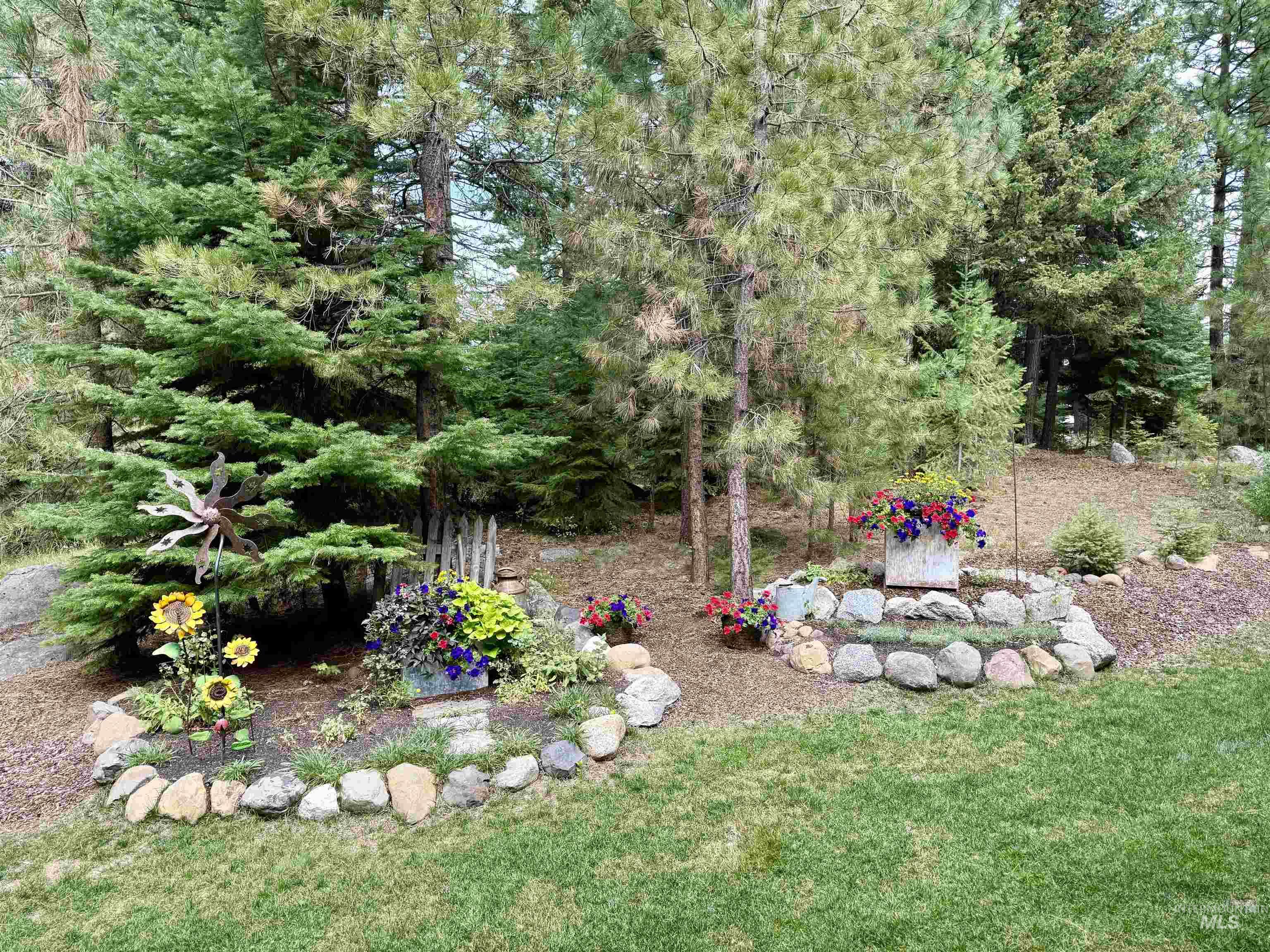 1505 Majestic View Dr., McCall, Idaho 83636-8, 4 Bedrooms, 3 Bathrooms, Residential For Sale, Price $1,567,000, 98987410
