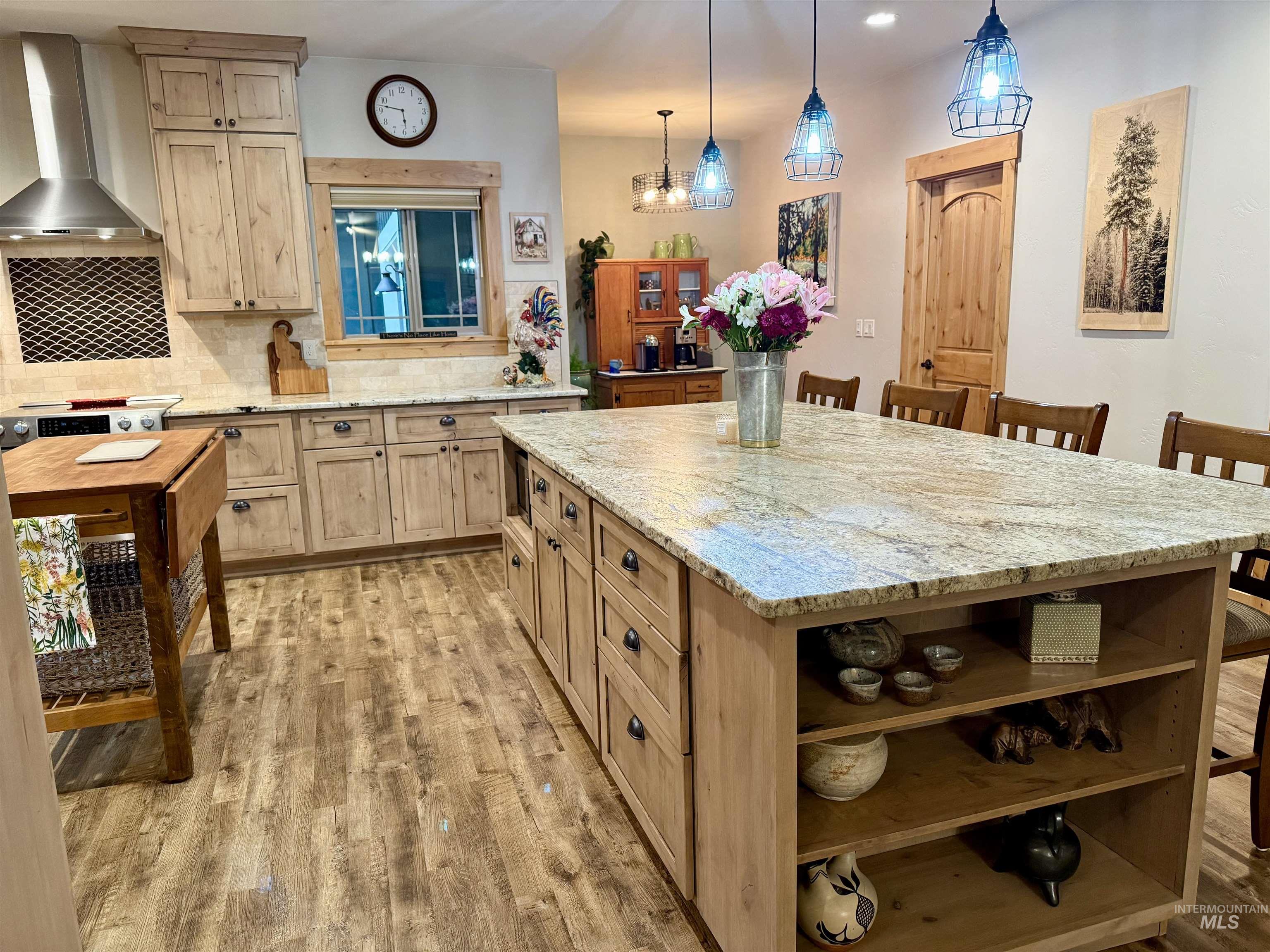 1505 Majestic View Dr., McCall, Idaho 83636-8, 4 Bedrooms, 3 Bathrooms, Residential For Sale, Price $1,567,000, 98987410