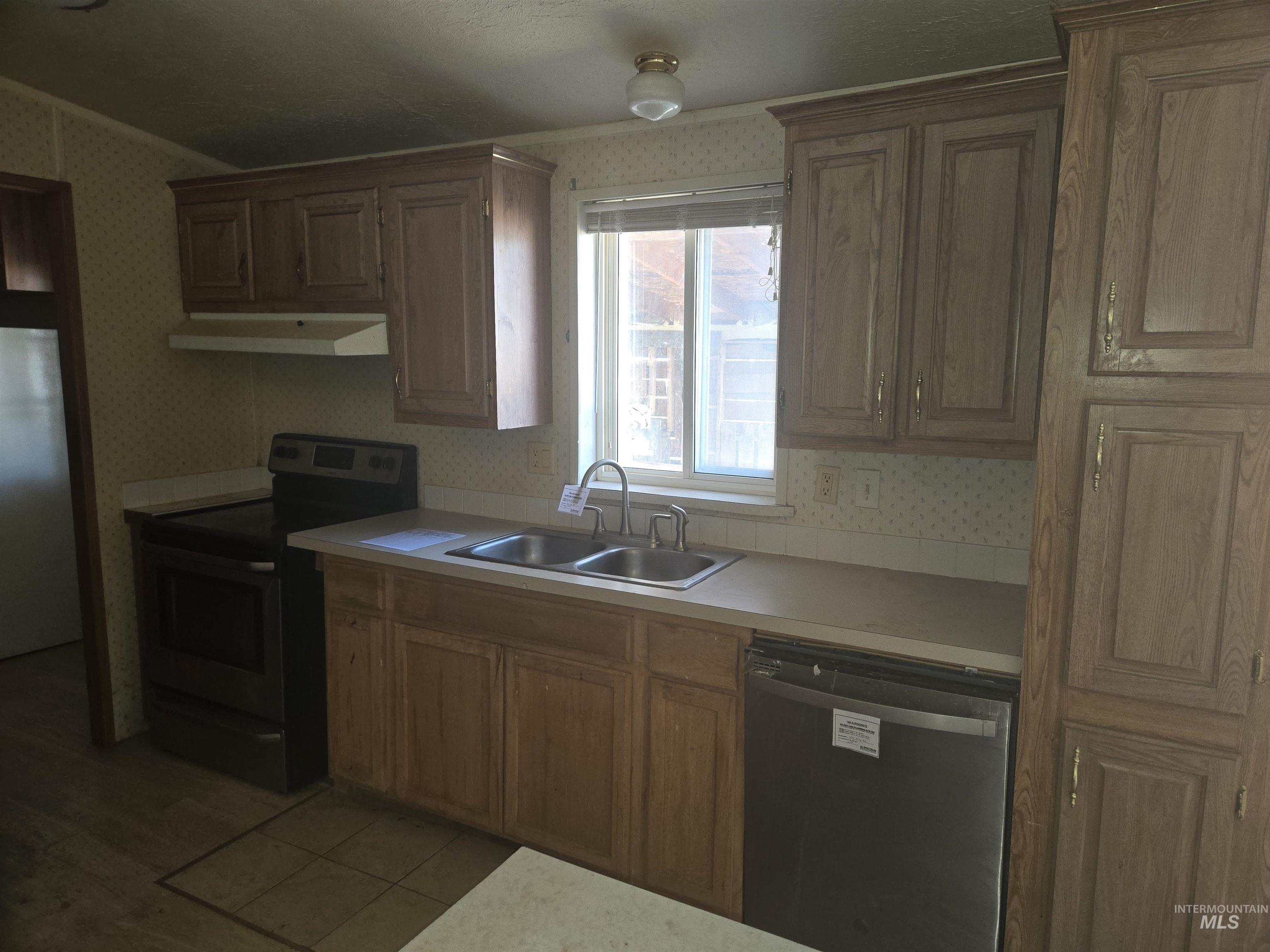 236 Villa Road, Twin Falls, Idaho 83301, 4 Bedrooms, 2 Bathrooms, Residential For Sale, Price $249,000, 98987412