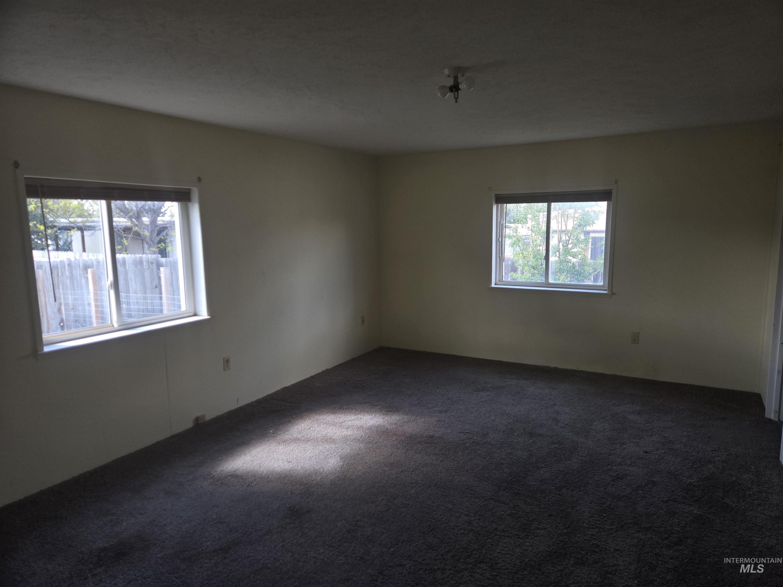 236 Villa Road, Twin Falls, Idaho 83301, 4 Bedrooms, 2 Bathrooms, Residential For Sale, Price $249,000, 98987412