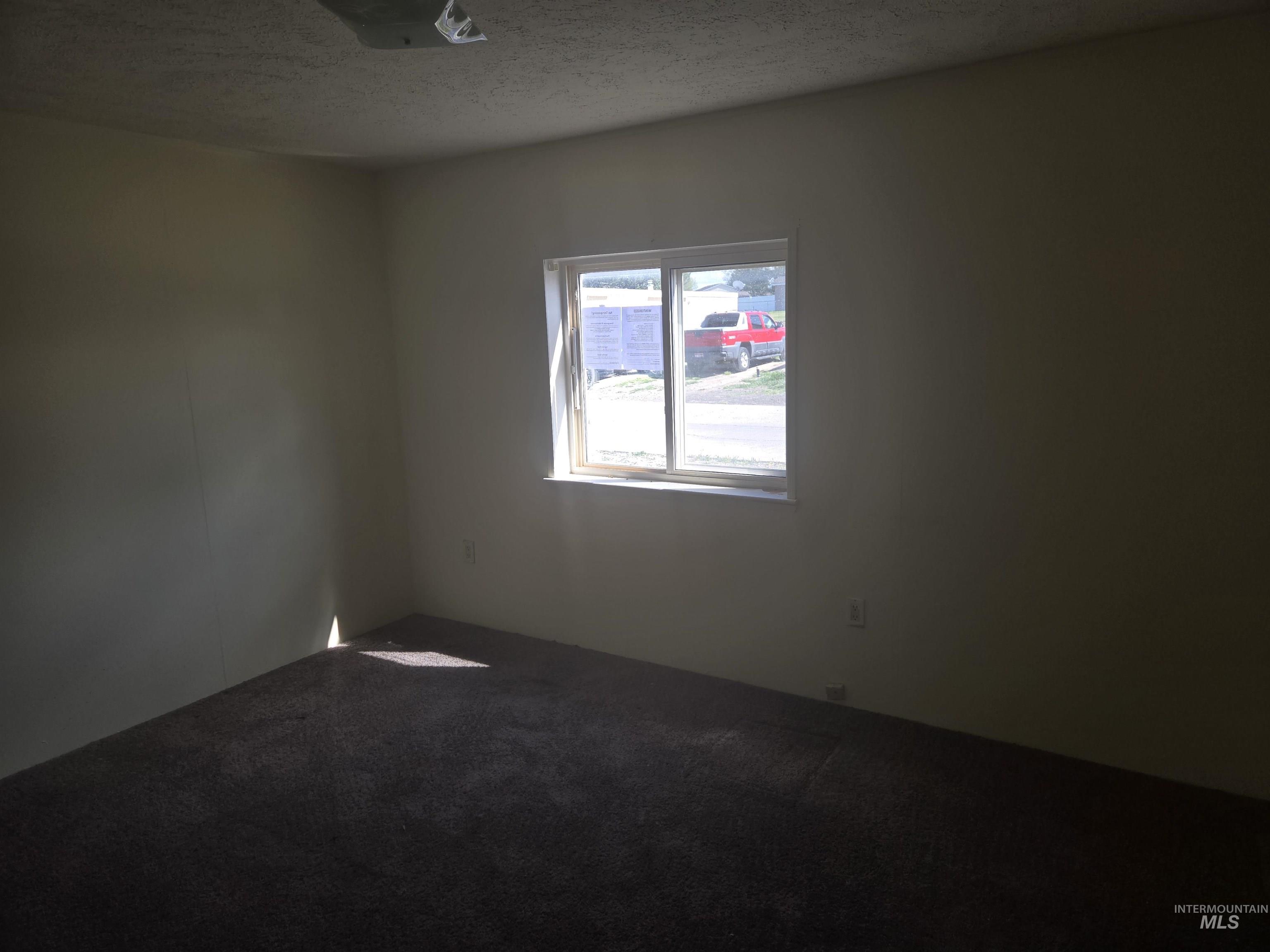 236 Villa Road, Twin Falls, Idaho 83301, 4 Bedrooms, 2 Bathrooms, Residential For Sale, Price $249,000, 98987412