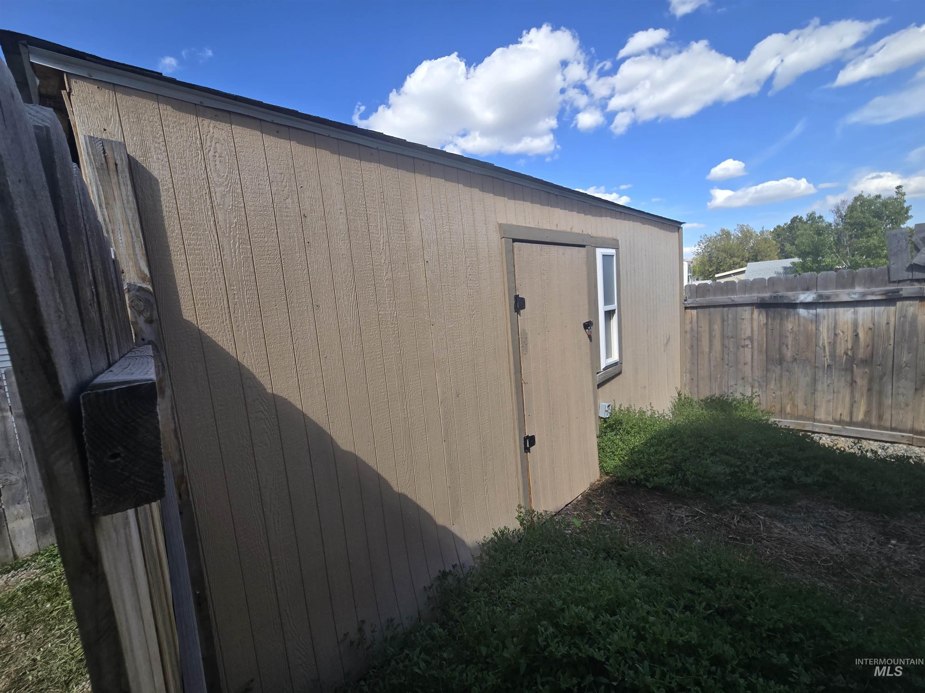 236 Villa Road, Twin Falls, Idaho 83301, 4 Bedrooms, 2 Bathrooms, Residential For Sale, Price $249,000, 98987412