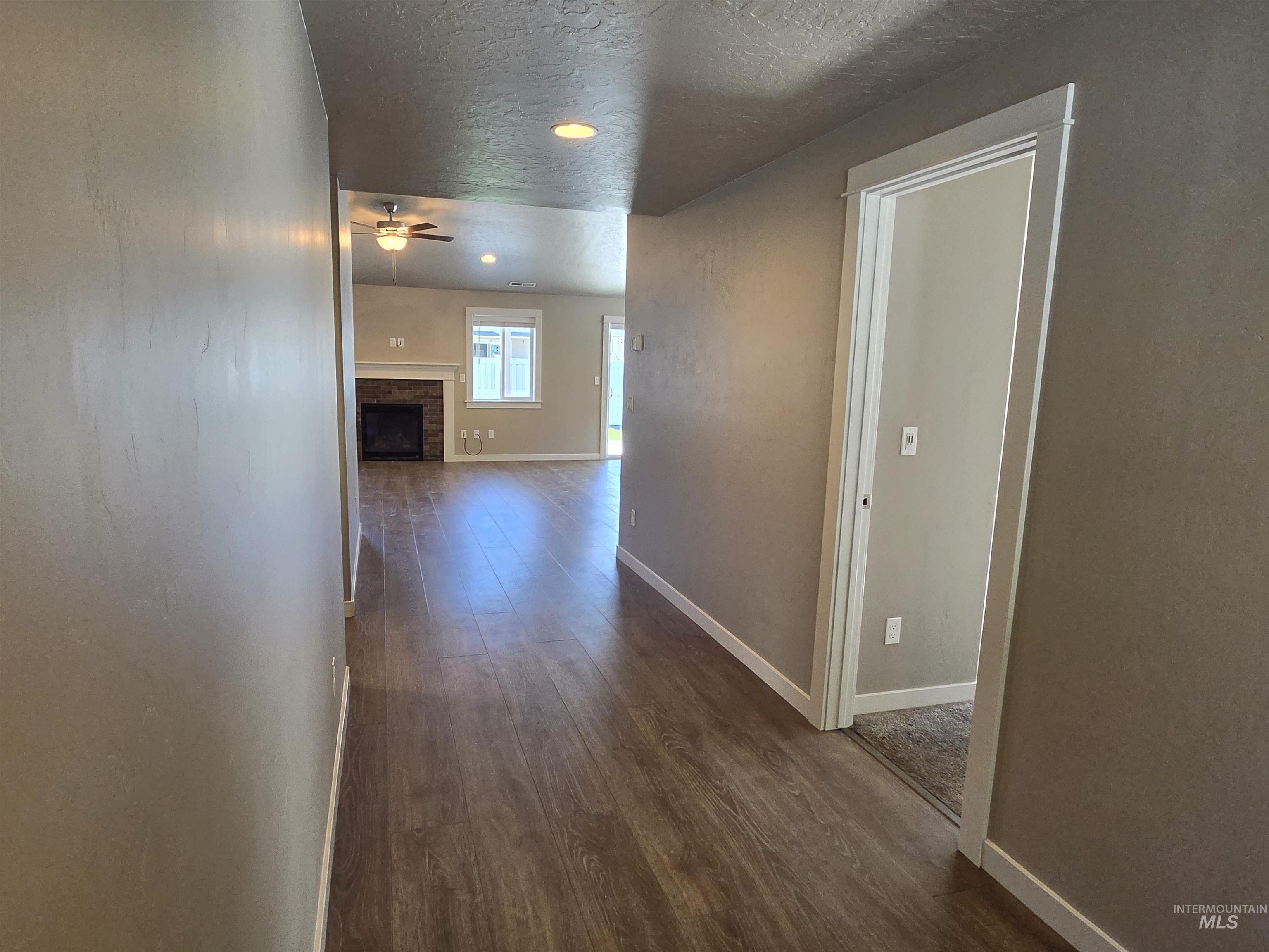 587 Stanley Lake St, Middleton, Idaho 83644, 3 Bedrooms, 2 Bathrooms, Residential For Sale, Price $420,000, 98987416