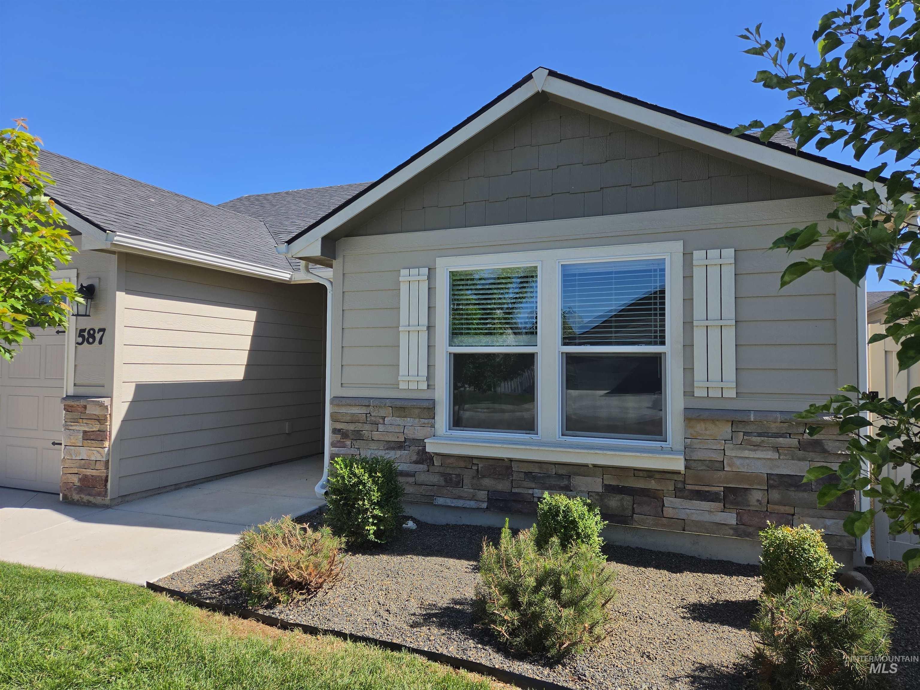 587 Stanley Lake St, Middleton, Idaho 83644, 3 Bedrooms, 2 Bathrooms, Residential For Sale, Price $420,000, 98987416