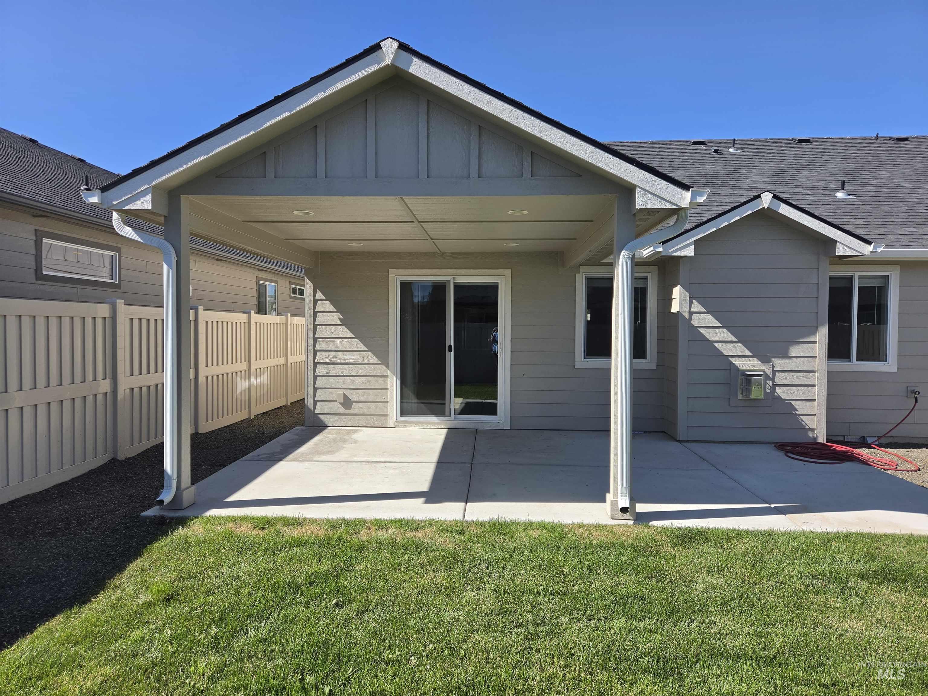 587 Stanley Lake St, Middleton, Idaho 83644, 3 Bedrooms, 2 Bathrooms, Residential For Sale, Price $420,000, 98987416