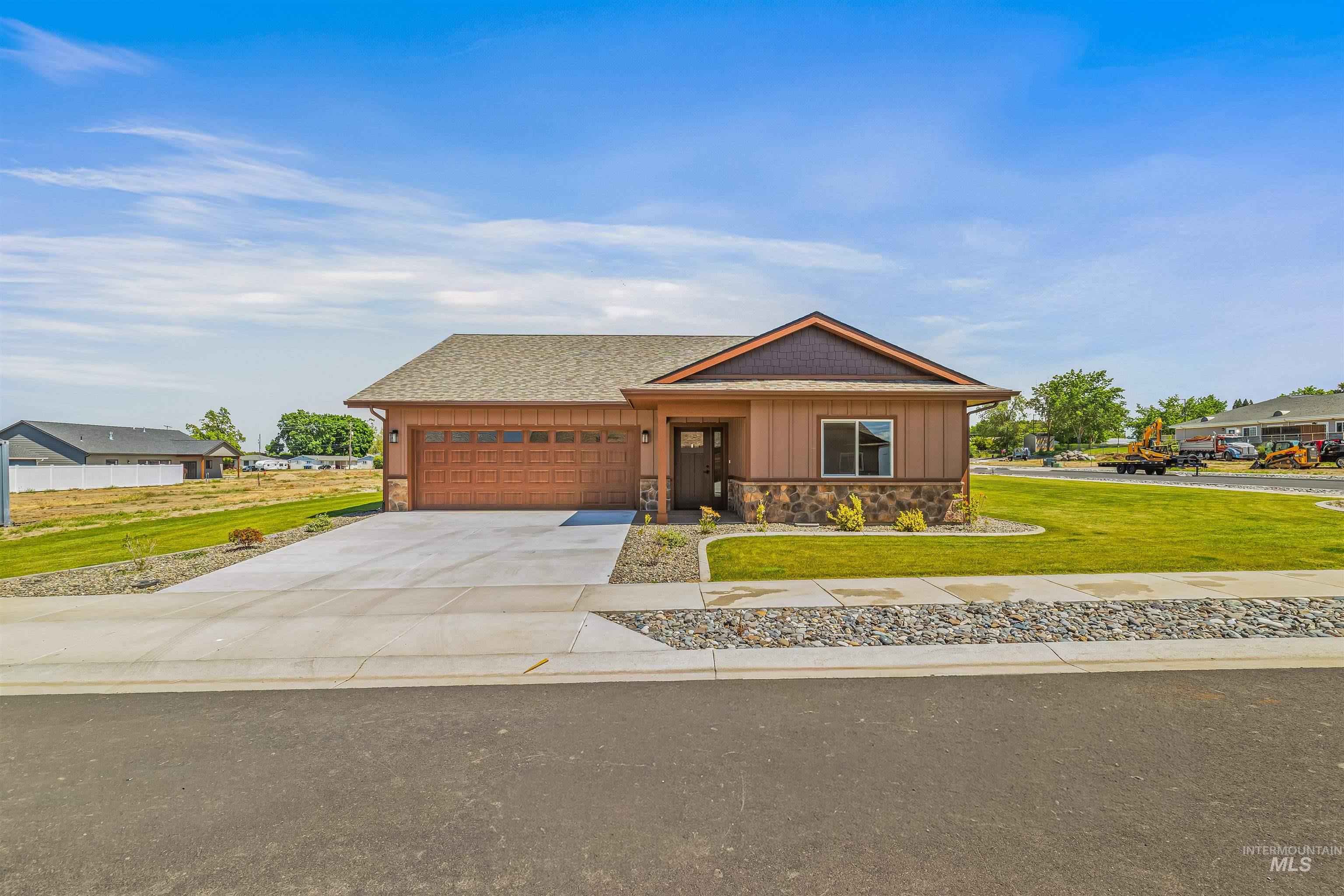 332 Park Dr, Lewiston, Idaho 83501, 3 Bedrooms, 2 Bathrooms, Residential For Sale, Price $540,000, 98987417