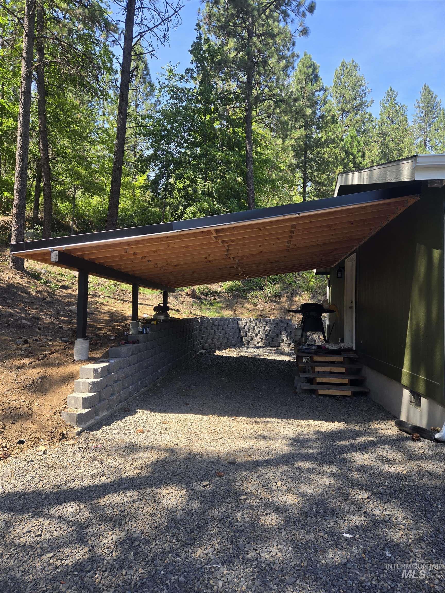 174 Konkolville Road, Orofino, Idaho 83544, 3 Bedrooms, 2 Bathrooms, Residential For Sale, Price $374,900,MLS 98987418