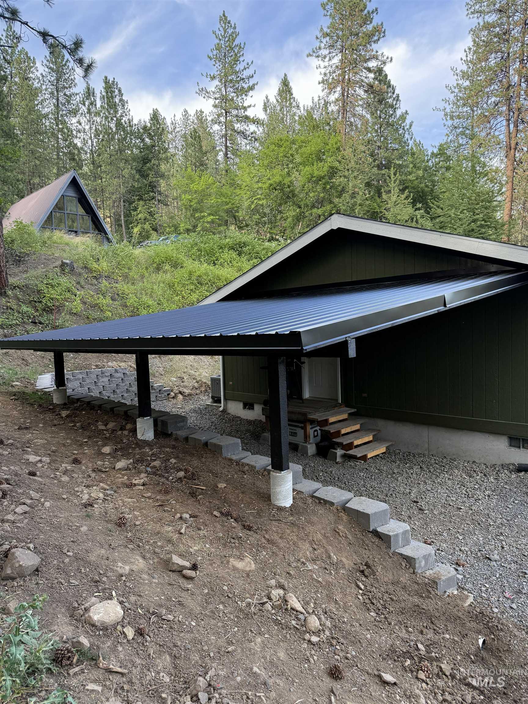 174 Konkolville Road, Orofino, Idaho 83544, 3 Bedrooms, 2 Bathrooms, Residential For Sale, Price $374,900,MLS 98987418