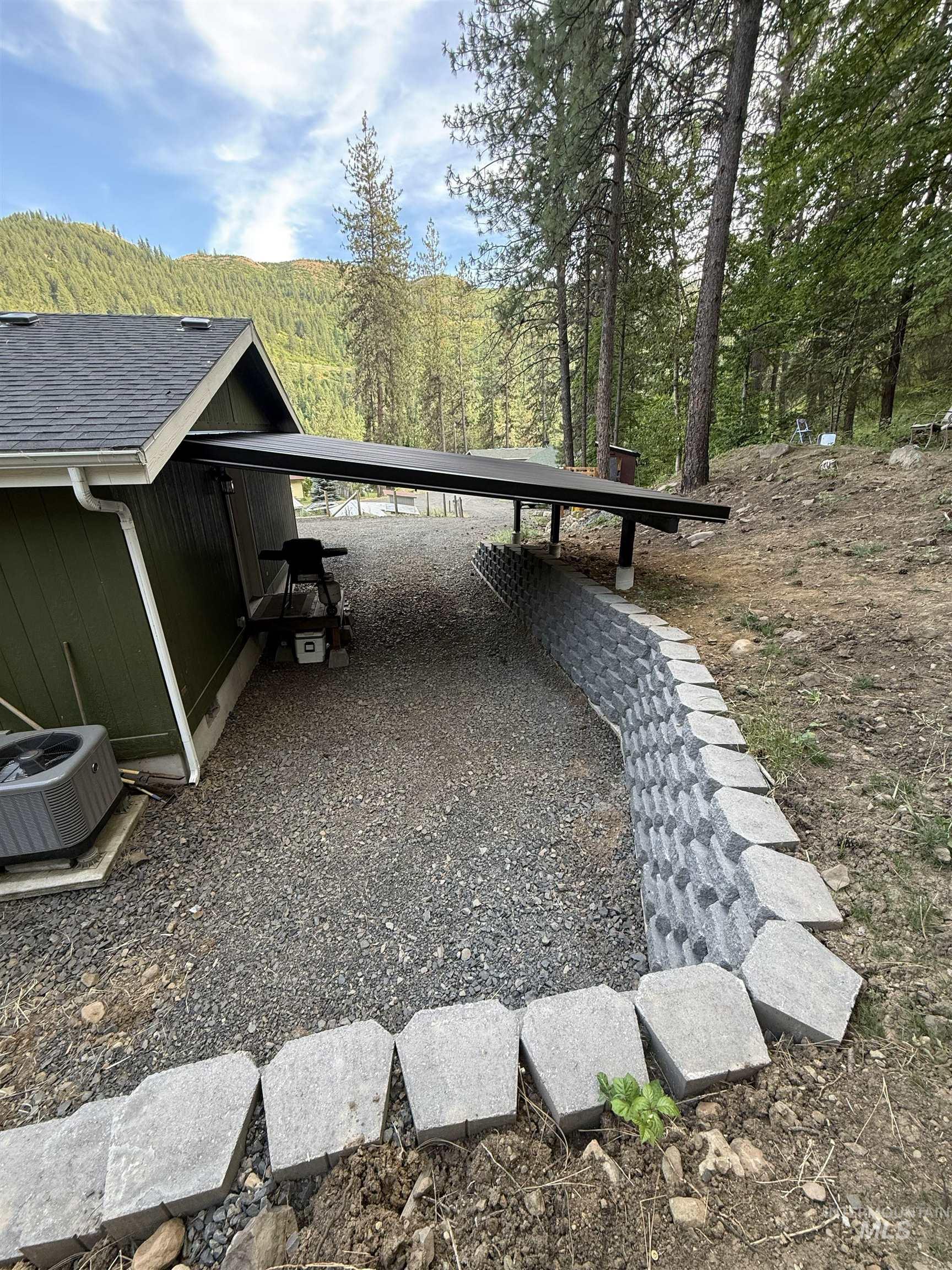 174 Konkolville Road, Orofino, Idaho 83544, 3 Bedrooms, 2 Bathrooms, Residential For Sale, Price $374,900,MLS 98987418