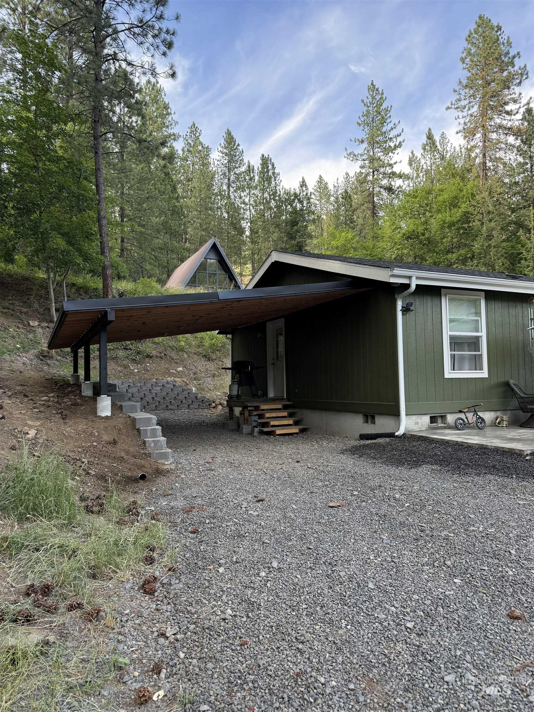 174 Konkolville Road, Orofino, Idaho 83544, 3 Bedrooms, 2 Bathrooms, Residential For Sale, Price $374,900,MLS 98987418