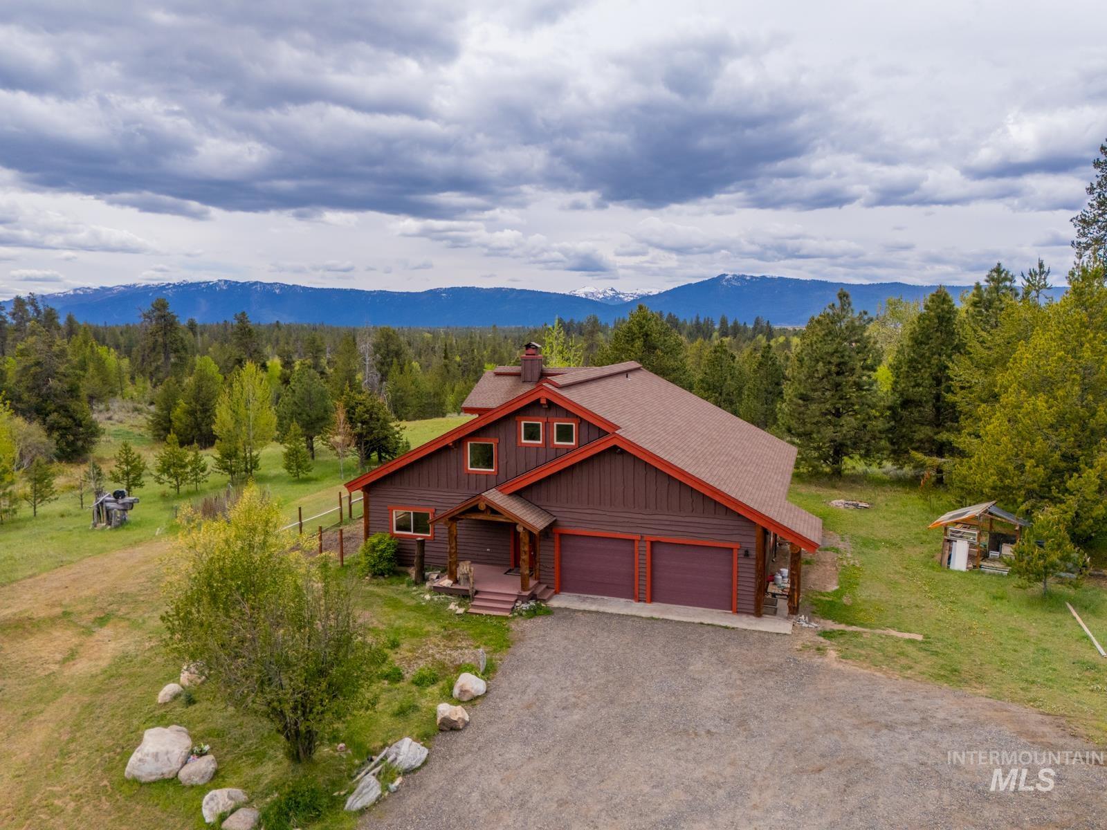 13657 Farm to Market Rd., McCall, Idaho 83638-5311, 3 Bedrooms, 3 Bathrooms, Residential For Sale, Price $1,500,000, 98987421