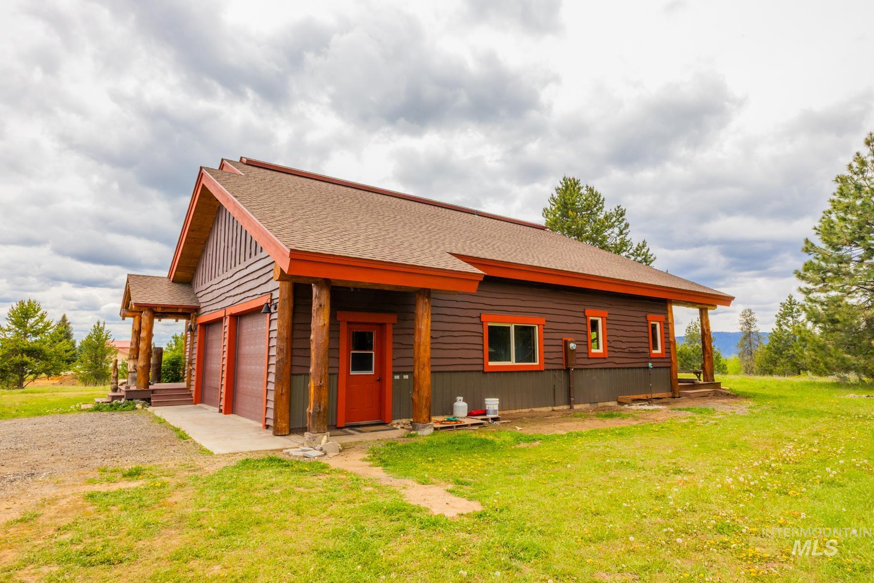 13657 Farm to Market Rd., McCall, Idaho 83638-5311, 3 Bedrooms, 3 Bathrooms, Residential For Sale, Price $1,500,000, 98987421