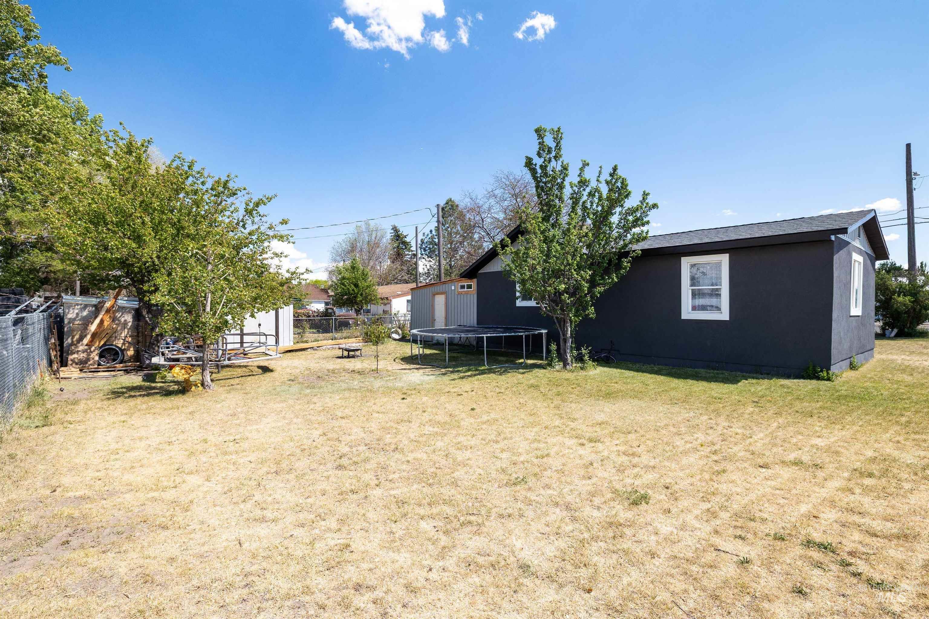 102 E. 6th St., Rupert, Idaho 83350, 3 Bedrooms, 2 Bathrooms, Residential For Sale, Price $260,000, 98987423