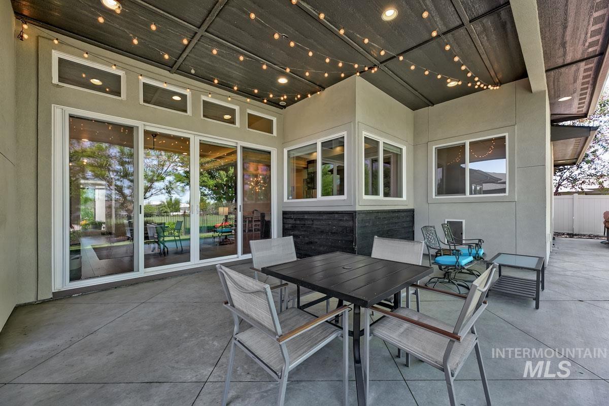 4184 E Divide Pass St, Meridian, Idaho 83642, 3 Bedrooms, 2.5 Bathrooms, Residential For Sale, Price $875,000, 98987428
