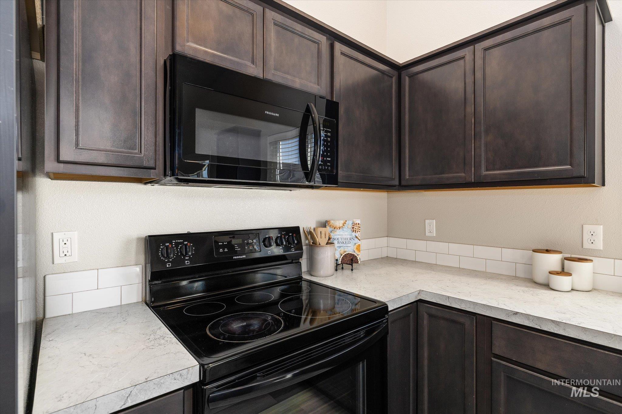 11887 W Box Canyon St, Star, Idaho 83669, 4 Bedrooms, 2 Bathrooms, Residential For Sale, Price $499,000, 98987429