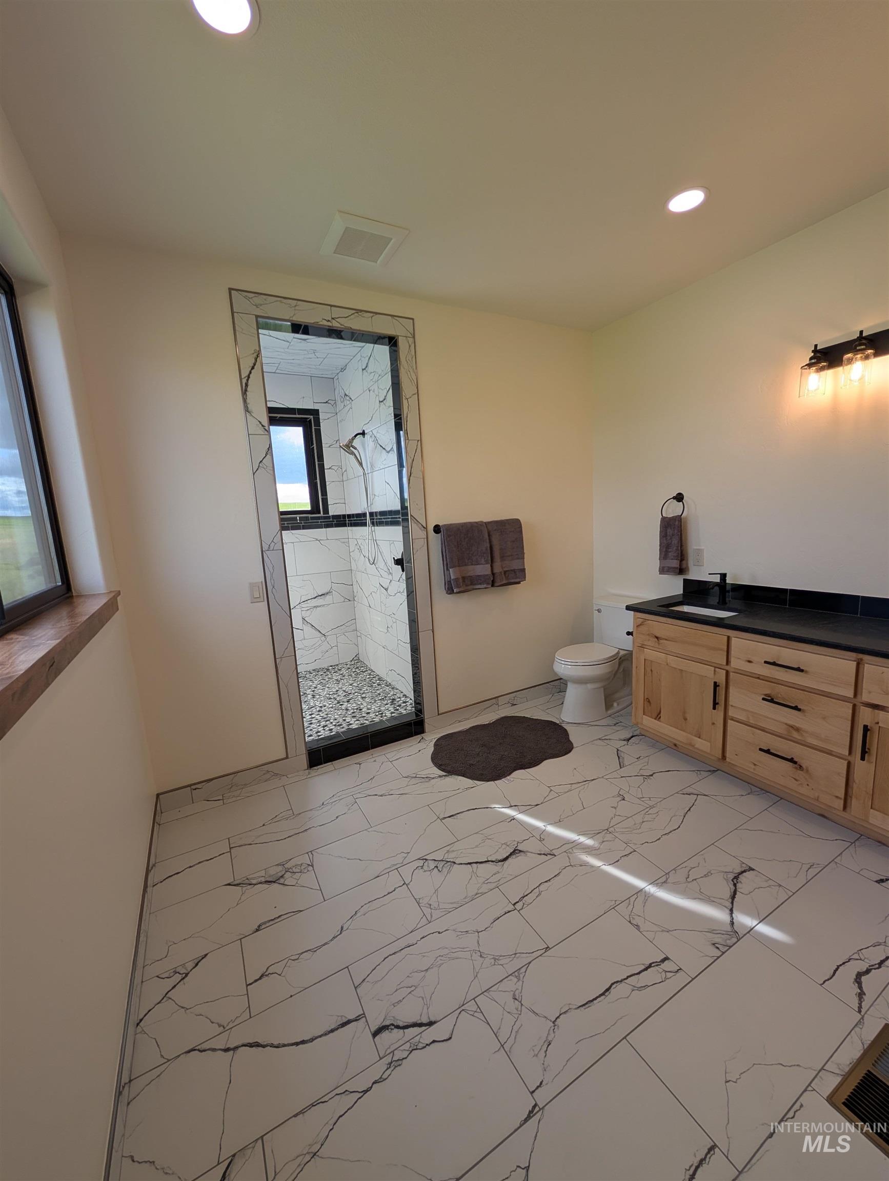 137 Angus Ranch Road, Grangeville, Idaho 83539, 5 Bedrooms, 3 Bathrooms, Residential For Sale, Price $1,250,000,MLS 98987431