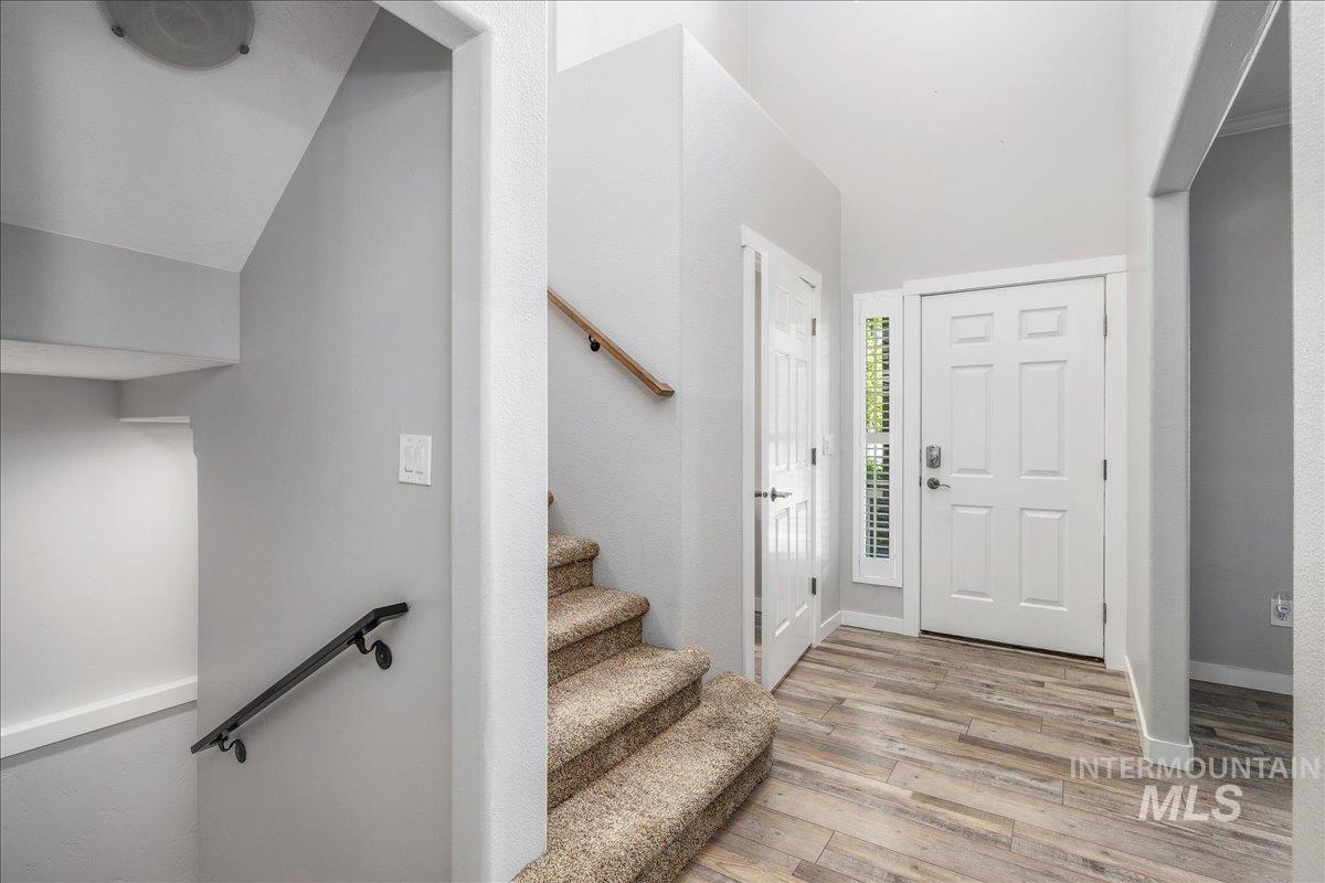 2601 E Green Canyon Dr, Meridian, Idaho 83642, 6 Bedrooms, 3.5 Bathrooms, Residential For Sale, Price $699,900, 98987432