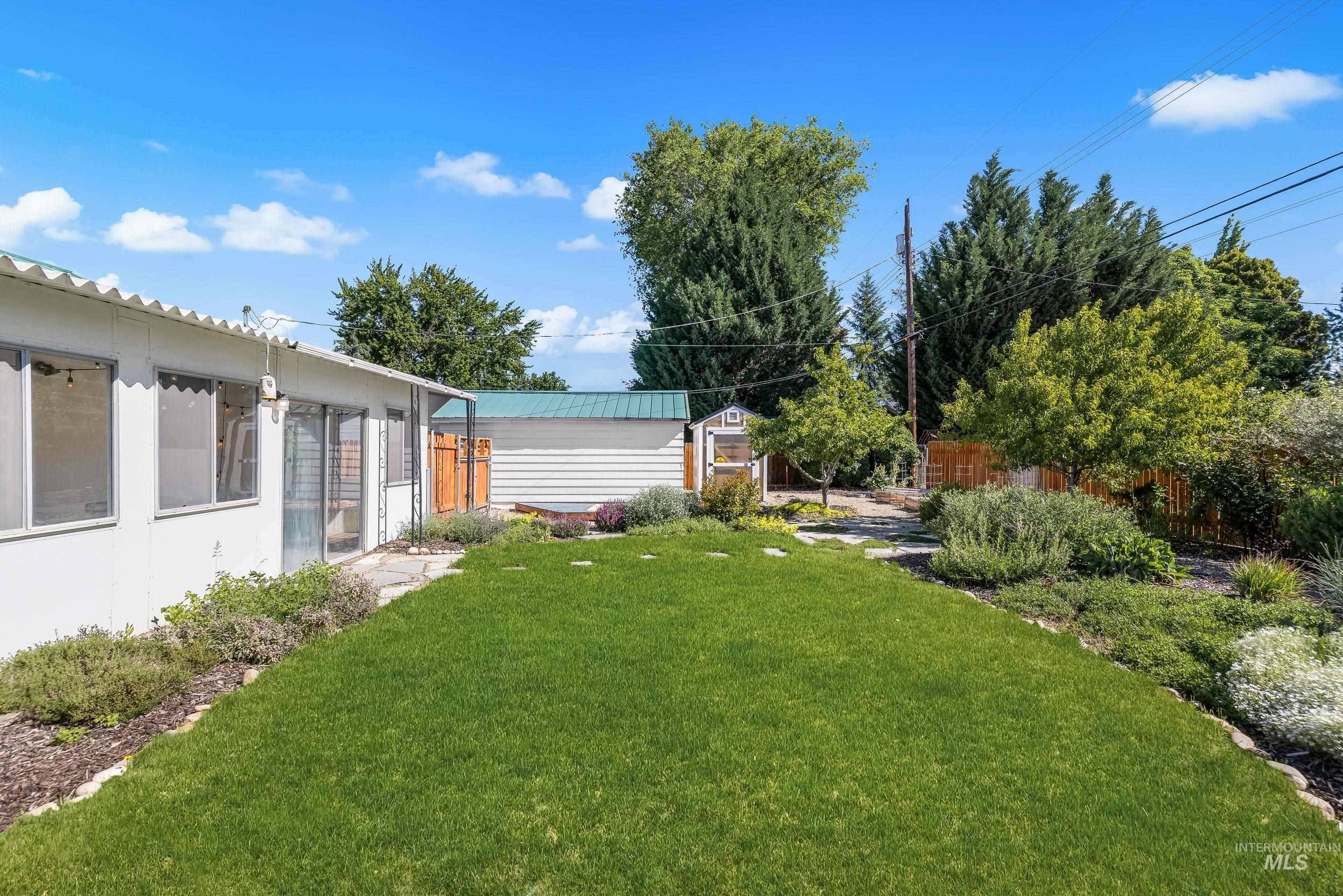 20 N Vinson, Boise, Idaho 83705, 4 Bedrooms, 2 Bathrooms, Residential For Sale, Price $519,900, 98987433